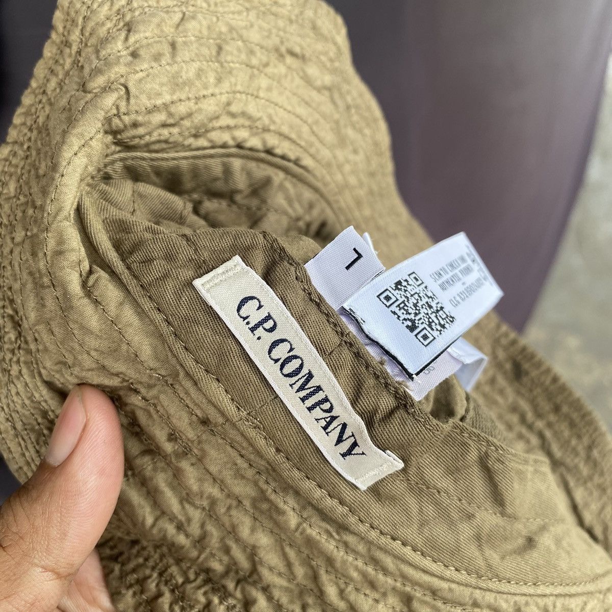 C.P. Company CP company ba-tic light beige bucket hat Size 32 - 3 Thumbnail