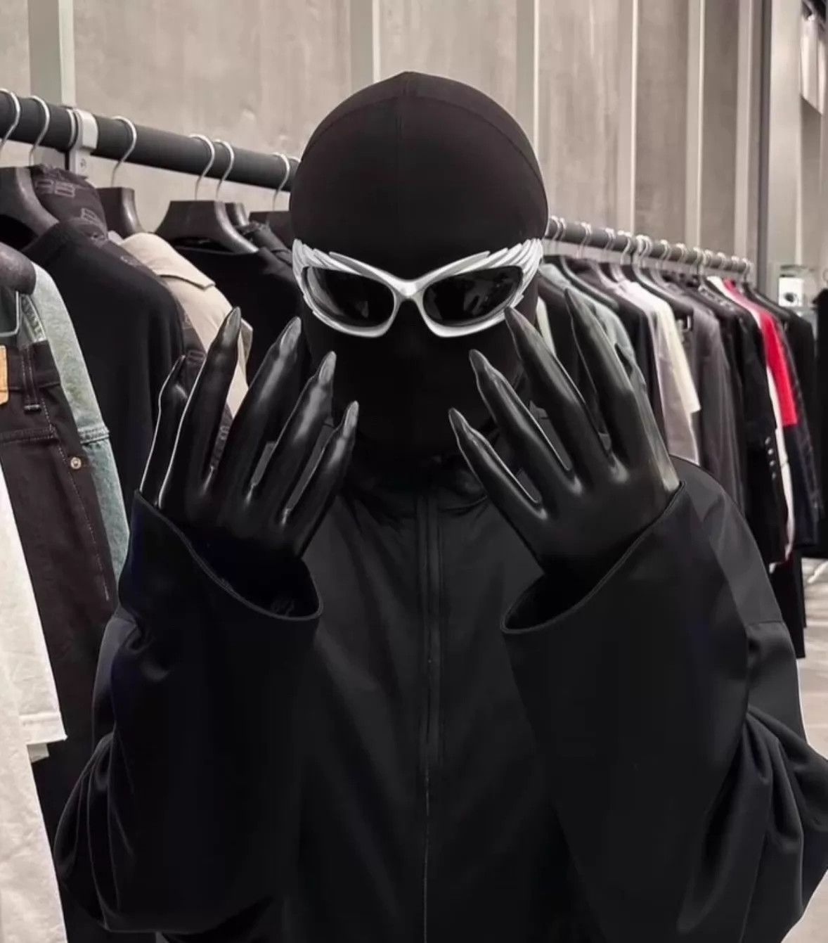 Balenciaga Balenciaga 23SS Spike Rectangle Blade Silver F Sunglasses Size ONE SIZE - 6 Thumbnail