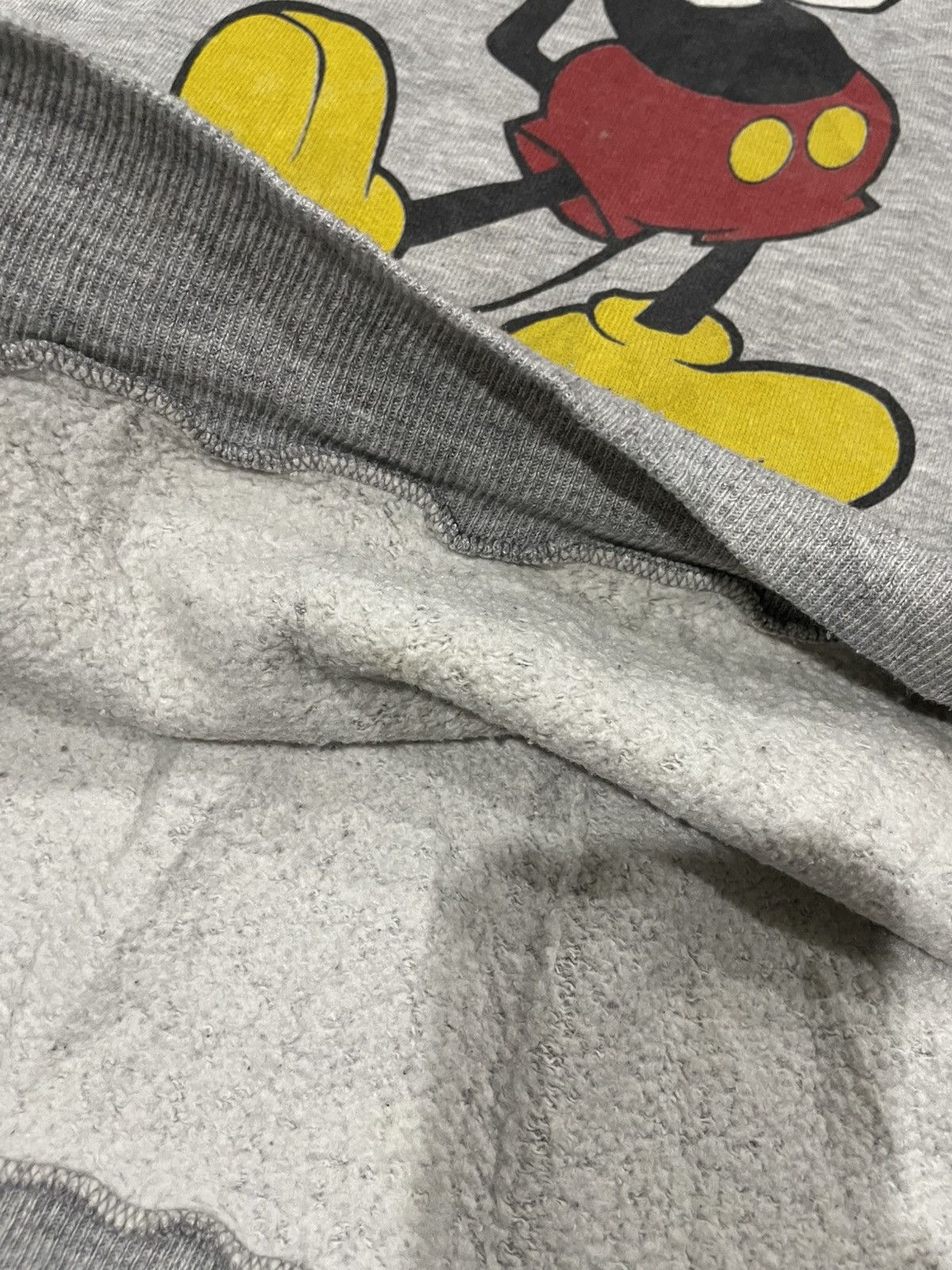 Band Tees Vintage 1980s Mickey Iconic Sweatshirt As Worn As Celebrity Size US M / EU 48-50 / 2 - 19 Thumbnail