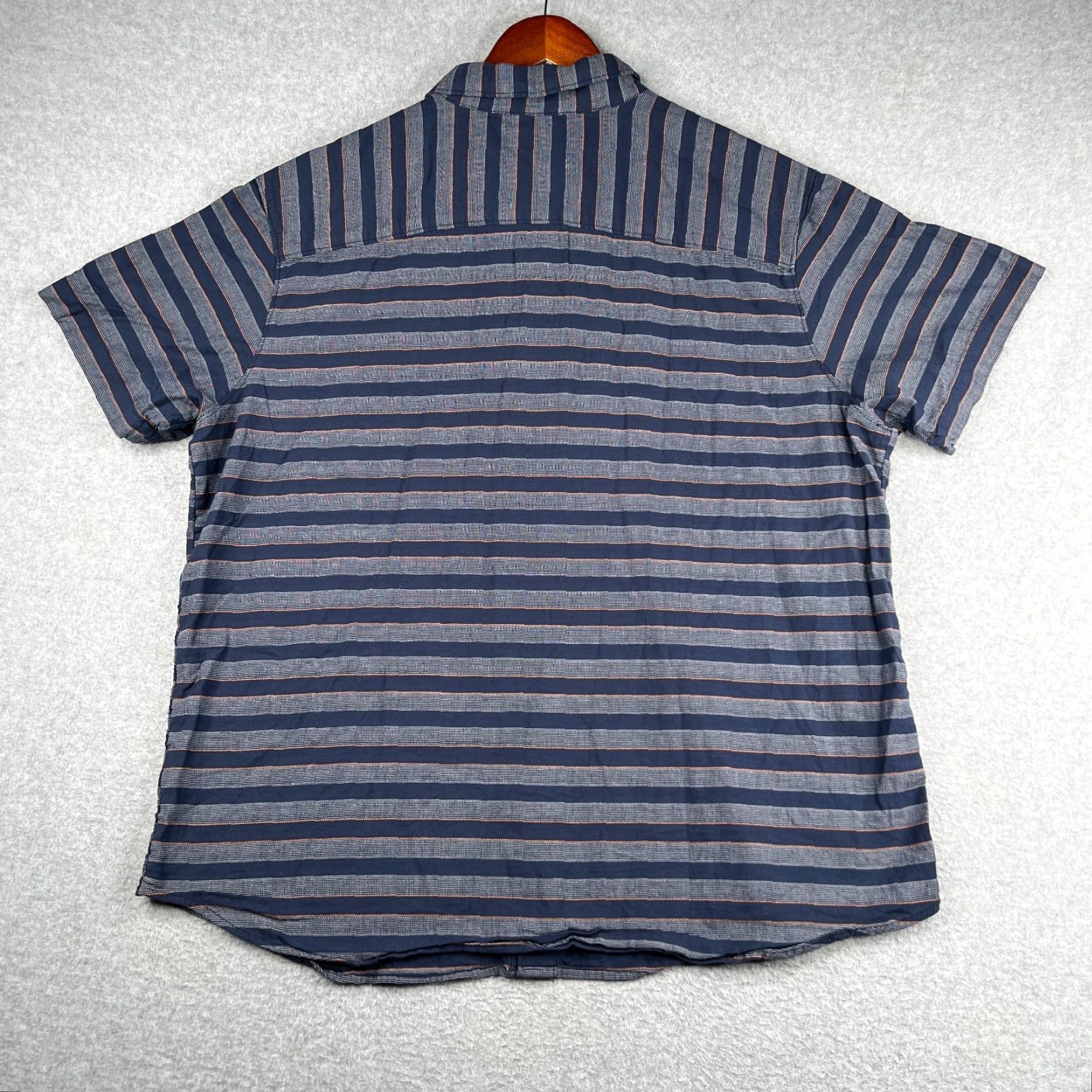 Vintage Columbia Shirt 2XL Navy Blue Striped Button-Up Short Sleeve Men Size US XXL / EU 58 / 5 - 6 Thumbnail