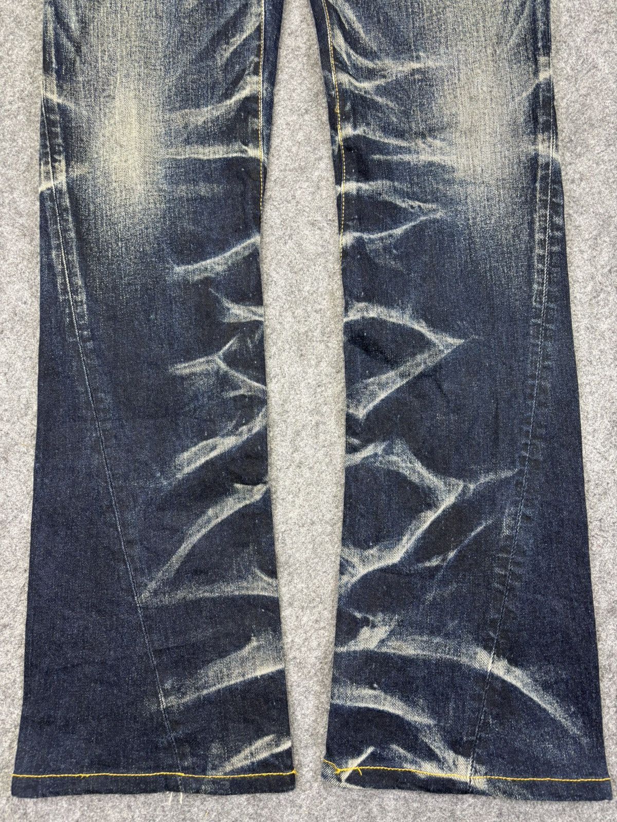 Tornado Mart 💥Flare💥Rare Tornado Mart Insane Claw Mark Fades Denim K14 Size US 33 - 4 Thumbnail