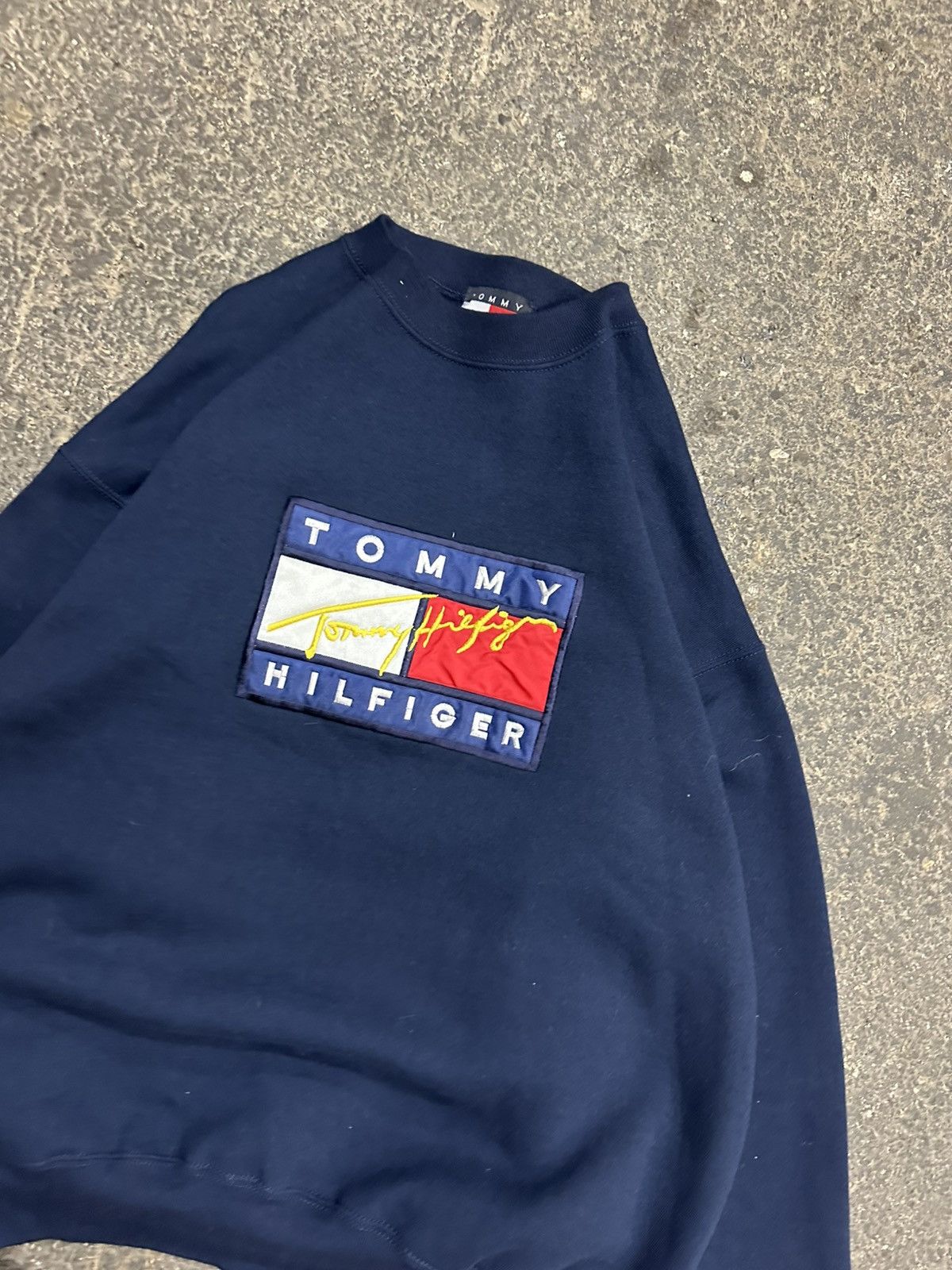 Tommy Hilfiger × Vintage Y2K Tommy Hilfiger crewneck Size US XL / EU 56 / 4 - 4 Thumbnail