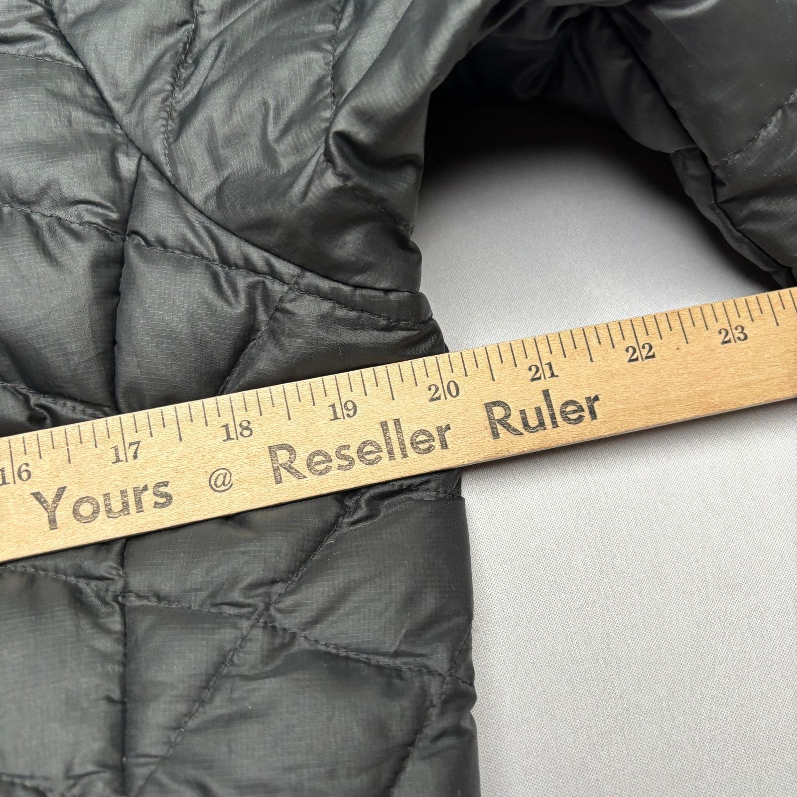 Patagonia Girls S2 HBO Cast Crew Patagonia Down Jacket Sm Lena Dunham Size S / US 4 / IT 40 - 7 Thumbnail