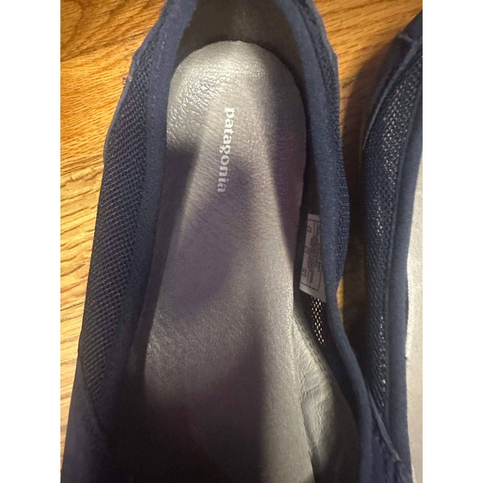 Patagonia Patagonia Dark Blue Suede Scrunch-Back Ballet Flats Size US 8.5 / IT 38.5 - 8 Thumbnail