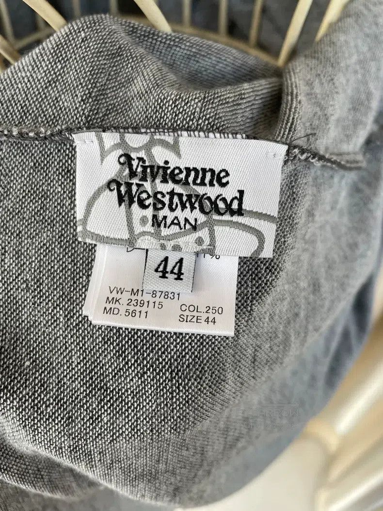 Vivienne Westwood Vivienne Westwood Asymmetric Cowl Neck Knit Top Size M / US 6-8 / IT 42-44 - 4 Thumbnail