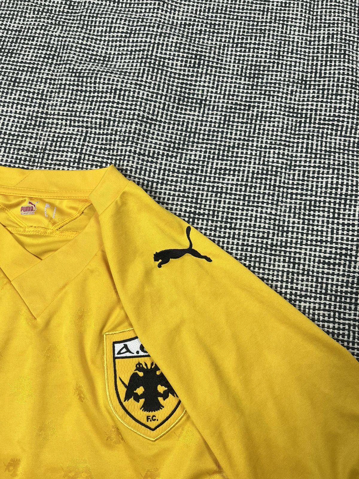 Puma ➕ puma AEK Athens 2010 soccer jersey blokecore Size US L / EU 52-54 / 3 - 3 Thumbnail
