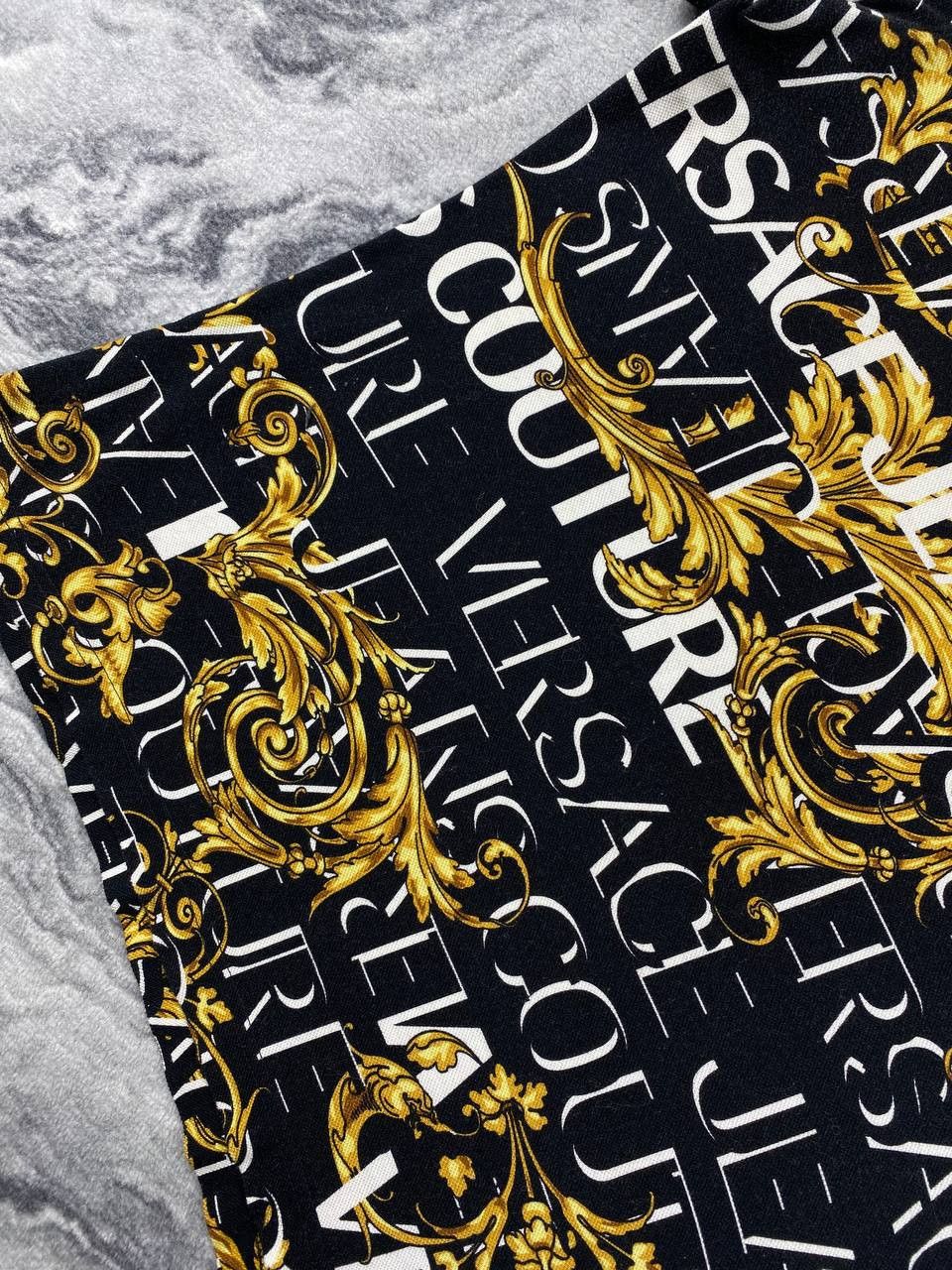 Versace Versace Jeans Couture All Over Baroque Polo Shirt Men Size L Size US L / EU 52-54 / 3 - 3 Thumbnail