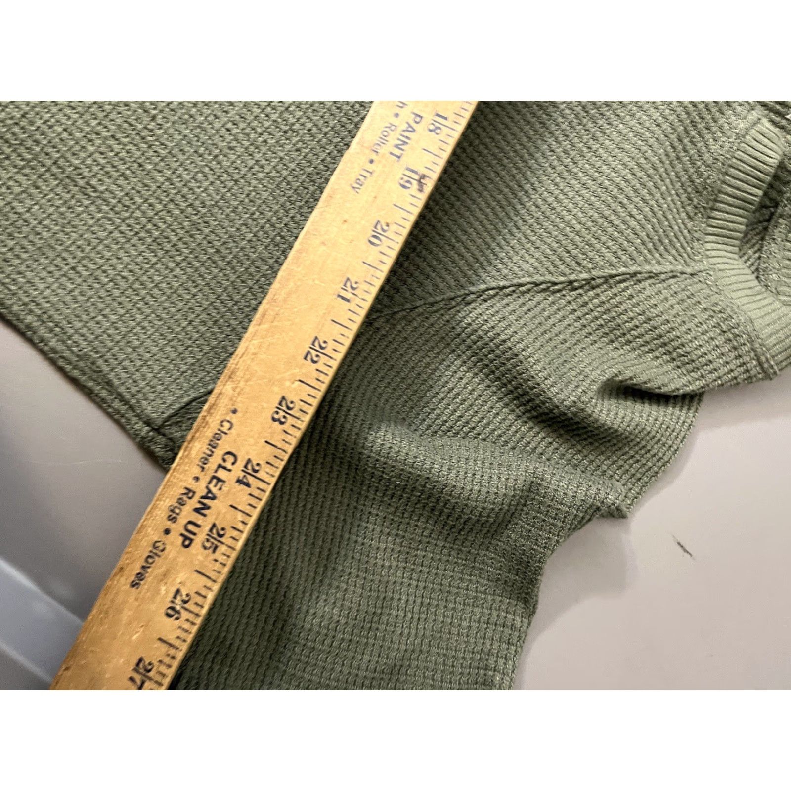 American Eagle Outfitters VINTAGE American Eagle Shirt Womens XL Green Waffle Knit V-Neck Long Sleeve Thermal Knit Shirt XL Green Women Classic/Fitted Sleeve Button-Up Casual Size XL / US 12-14 / IT 48-50 - 5 Thumbnail