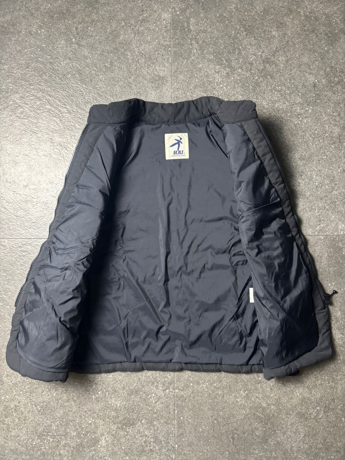 Hai Sporting Gear 1990s Hai Sporting Gear Panelled Warm Padded Vest Size US S / EU 44-46 / 1 - 5 Thumbnail