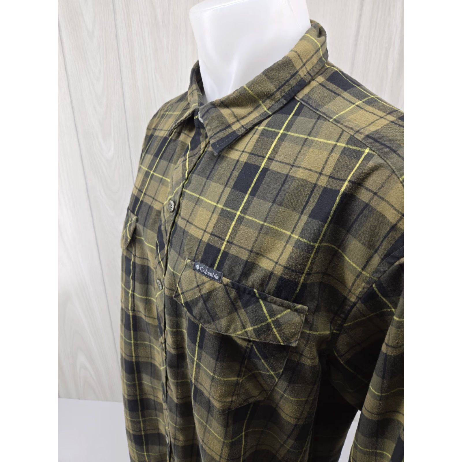 Vintage Columbia Shirt Mens XL Green Plaid Button Up Long Sleeve Omni Wick Size US XL / EU 56 / 4 - 4 Thumbnail