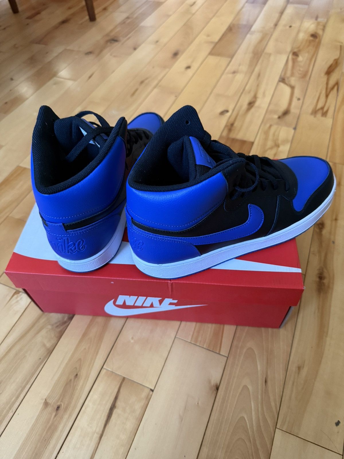 Nike Nike Ebernon Mid Size US 12 / EU 45 - 4 Thumbnail