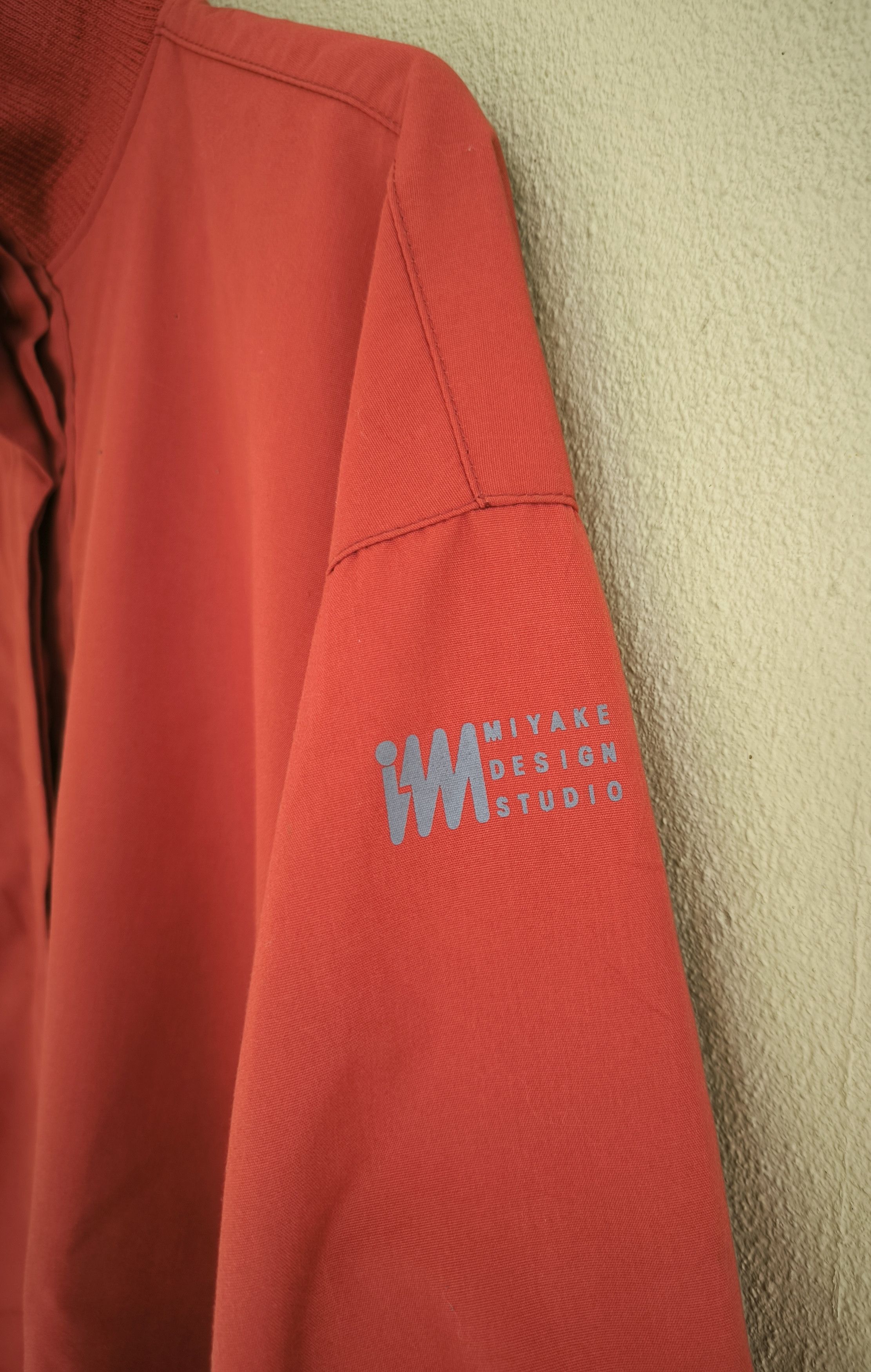 Issey Miyake × Vintage Vtg ISSEY MIYAKE squirrel hidden button windcoat Size US M / EU 48-50 / 2 - 1 Thumbnail
