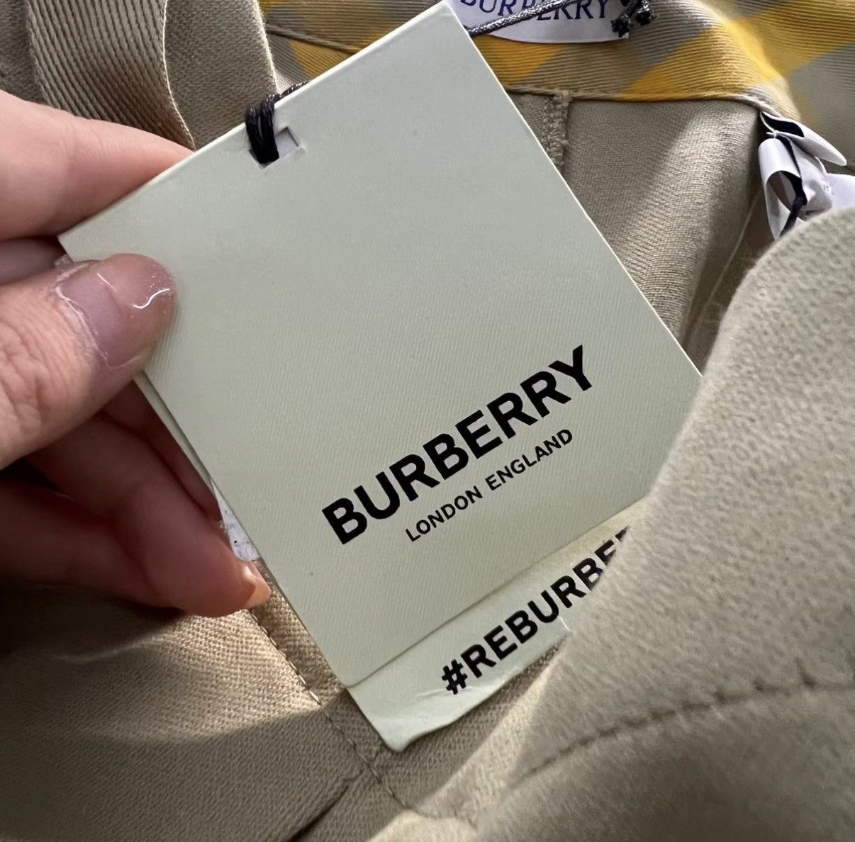 Burberry Burberry Metal Buckle Casual Trousers J41 Size US 38 / EU 54 - 4 Thumbnail