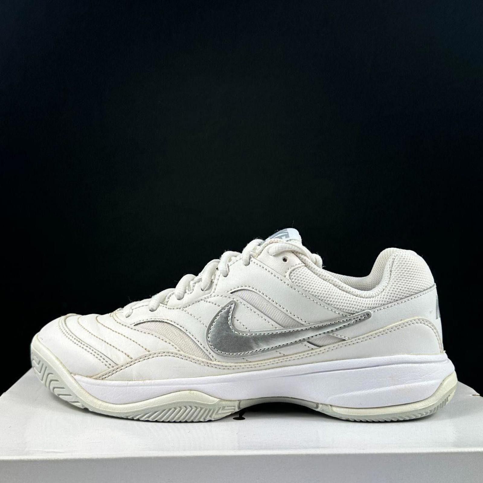 Nike NIKE COURT LITE // White & Silver USW 8.5 / UK 6 Size US 8 / IT 38 - 1 Thumbnail