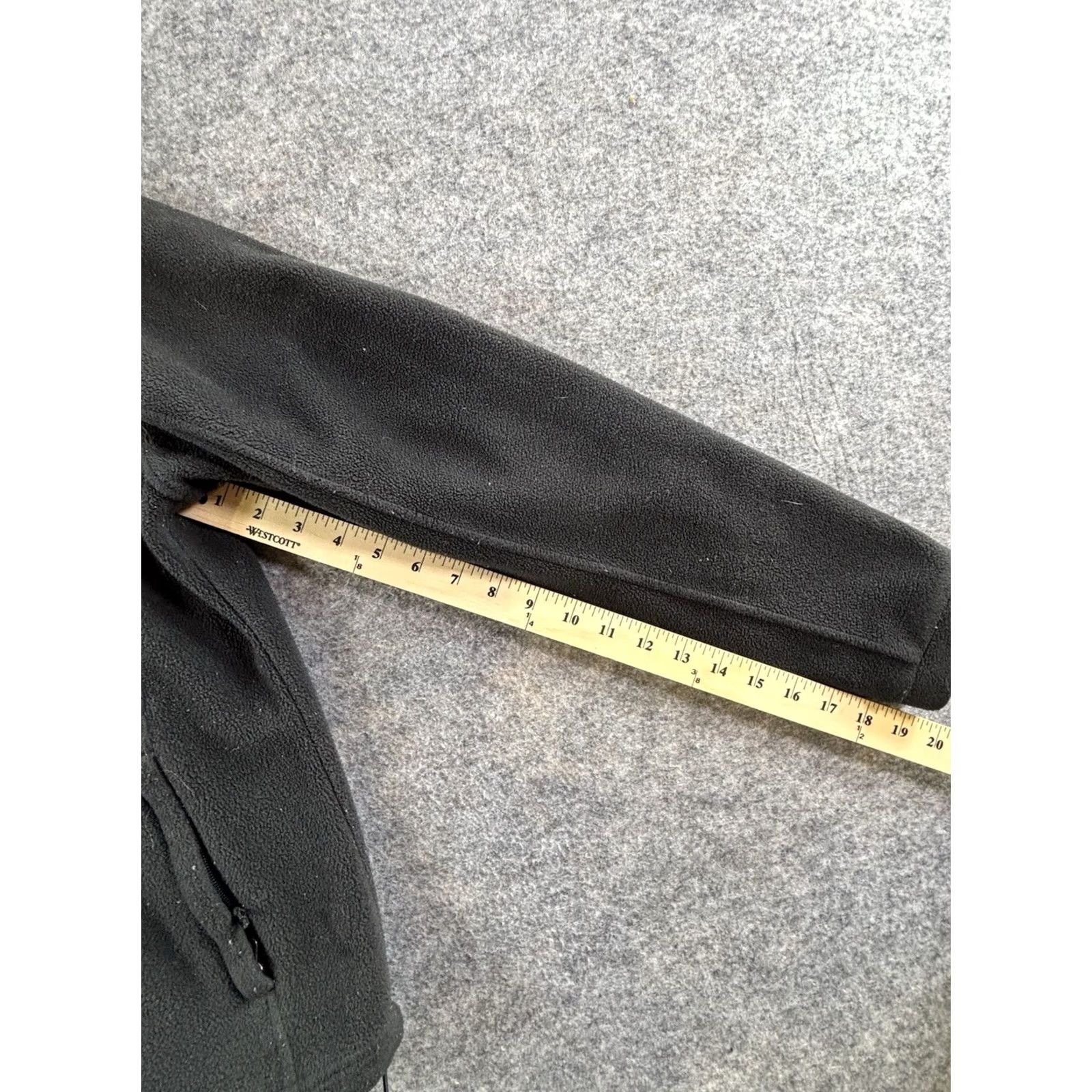 The North Face The North Face Full-Zip Jacket Fleece Logo Pockets Women's Size Small Black Size S / US 4 / IT 40 - 7 Thumbnail