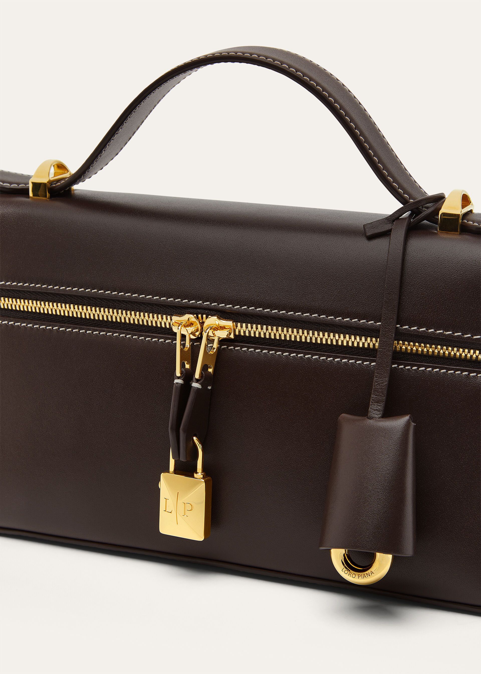 Loro Piana os11x0426 FAQ2126 Size: OS / L23 Crossbody Bag Chocolate Size ONE SIZE - 7 Thumbnail