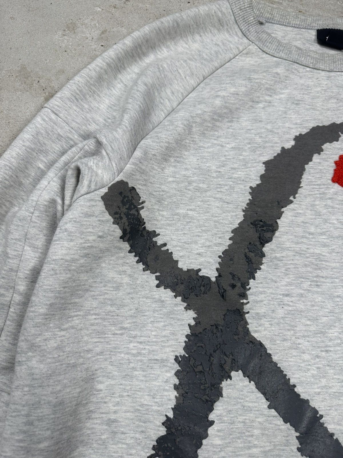 Band Tees × H&M H&M x The Weeknd Grey Crewneck Sweatshirt Size US L / EU 52-54 / 3 - 5 Thumbnail