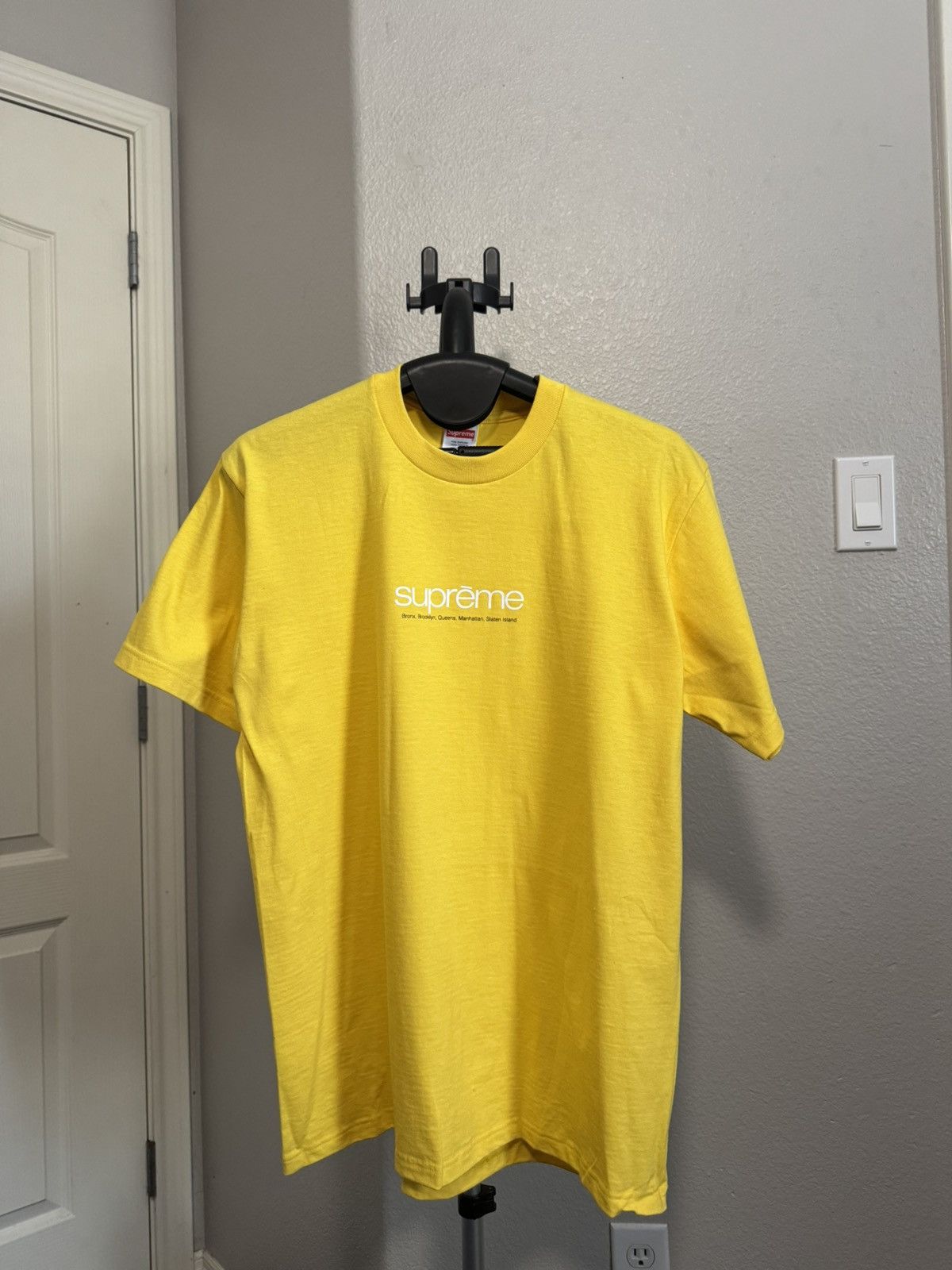 Supreme SUPREME New York Five Boroughs Tee Size US M / EU 48-50 / 2 - 1 Thumbnail