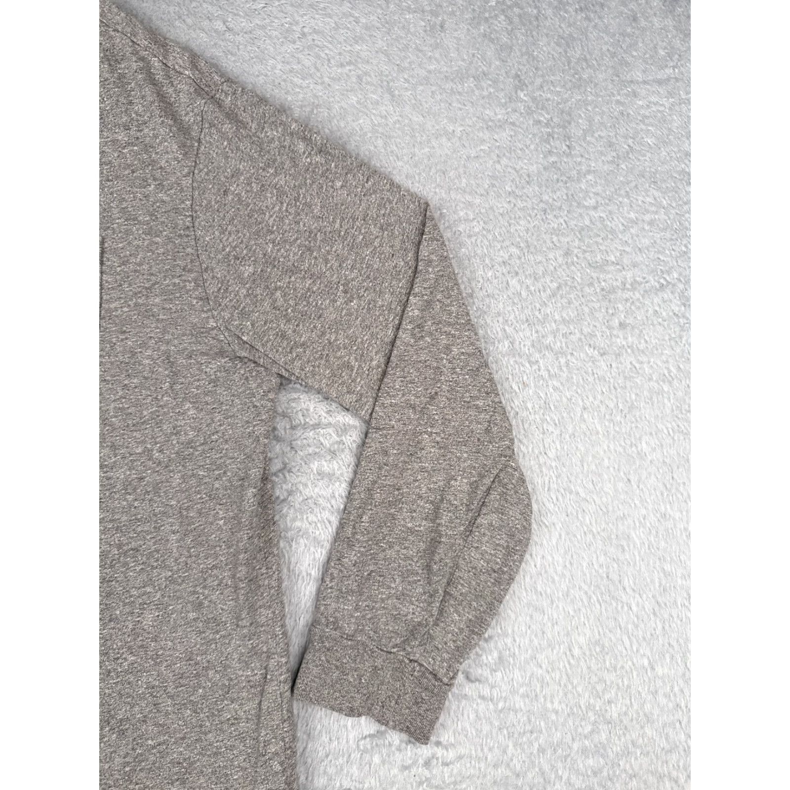 Ralph Lauren VINTAGE Polo Ralph Lauren Shirt Men’s L Gray Long Sleeve Crew 100% Cotton Pocket Logo Embroidered Navy Sports Classic Mens Size US L / EU 52-54 / 3 - 2 Thumbnail