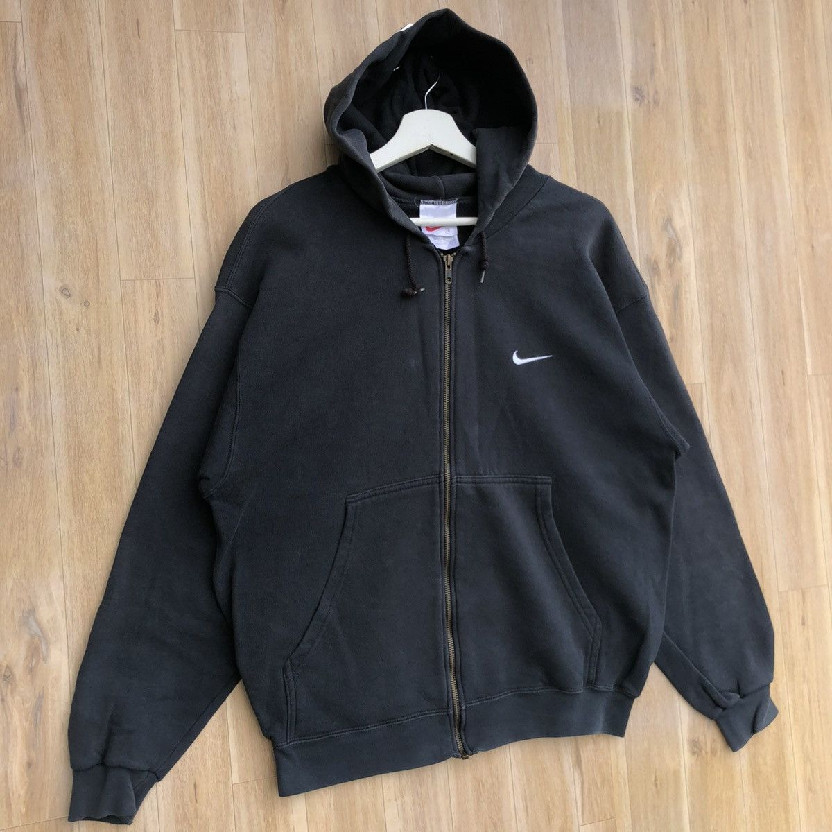 Nike × Vintage Vintage Nike Swoosh Sportswear Hoodie Pullover Size US M / EU 48-50 / 2 - 2 Thumbnail