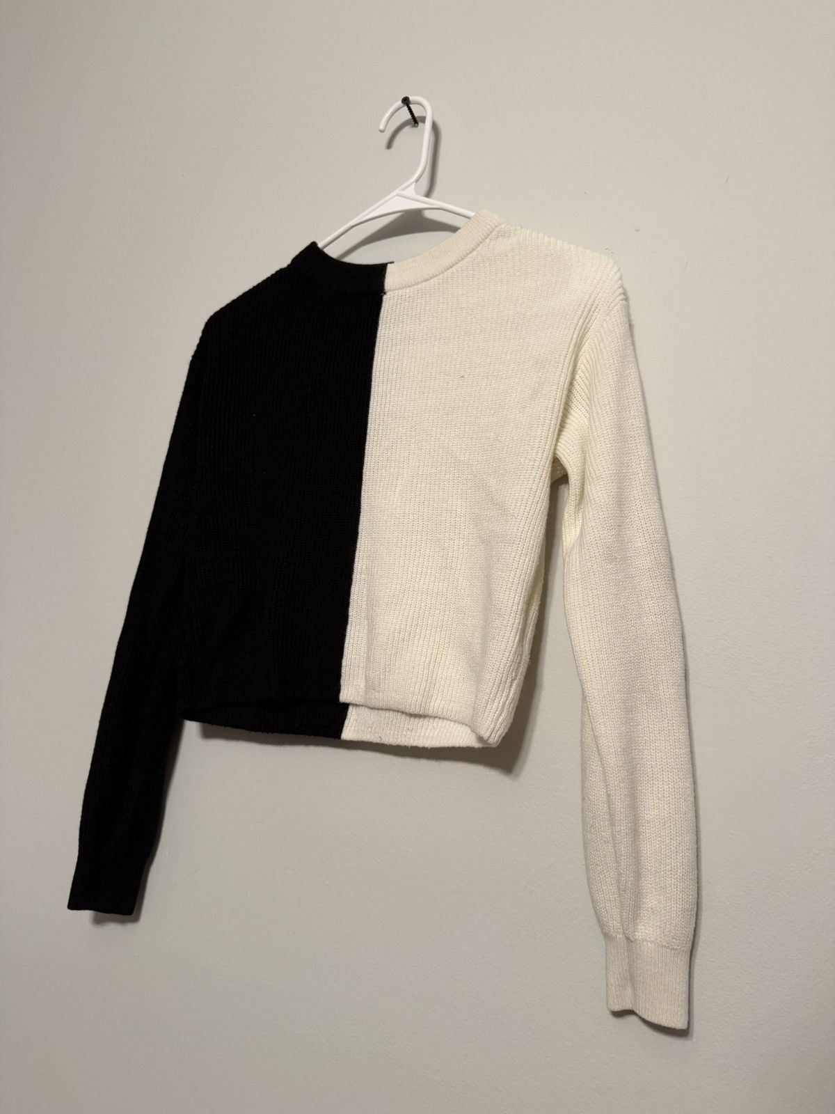 H&M H&M Black & White Sweater Long Sleeve Knit Pullover Size XL / US 12-14 / IT 48-50 - 4 Thumbnail
