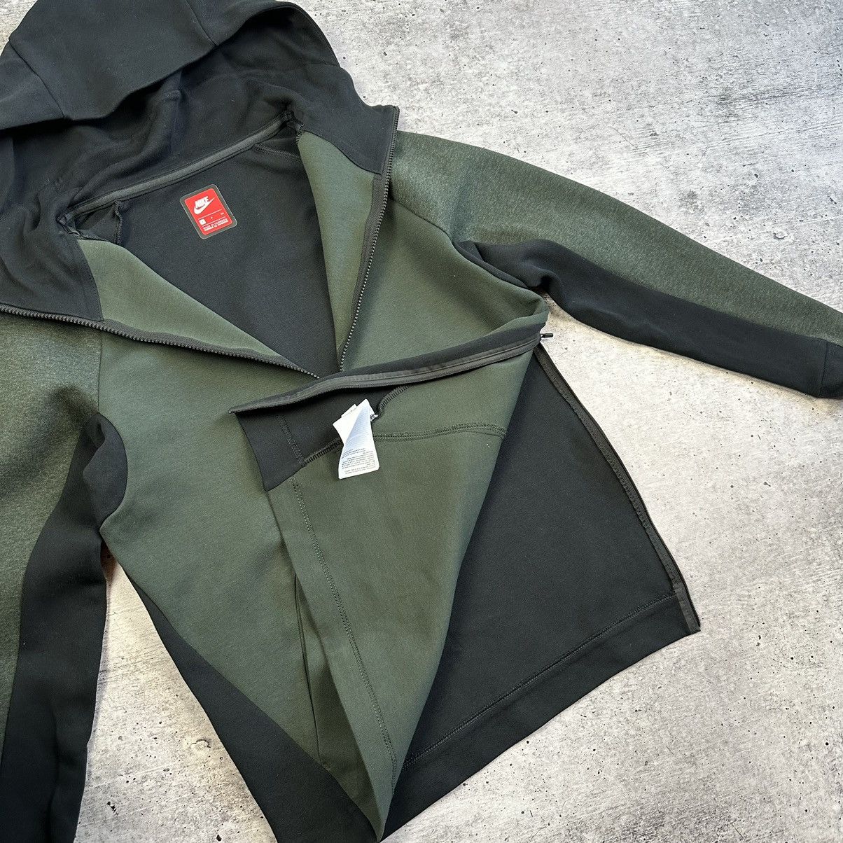Japanese Brand × Nike Nike Tech Fleece Green Air Max Track Top Hoody Hoodie Size S Size US S / EU 44-46 / 1 - 7 Thumbnail