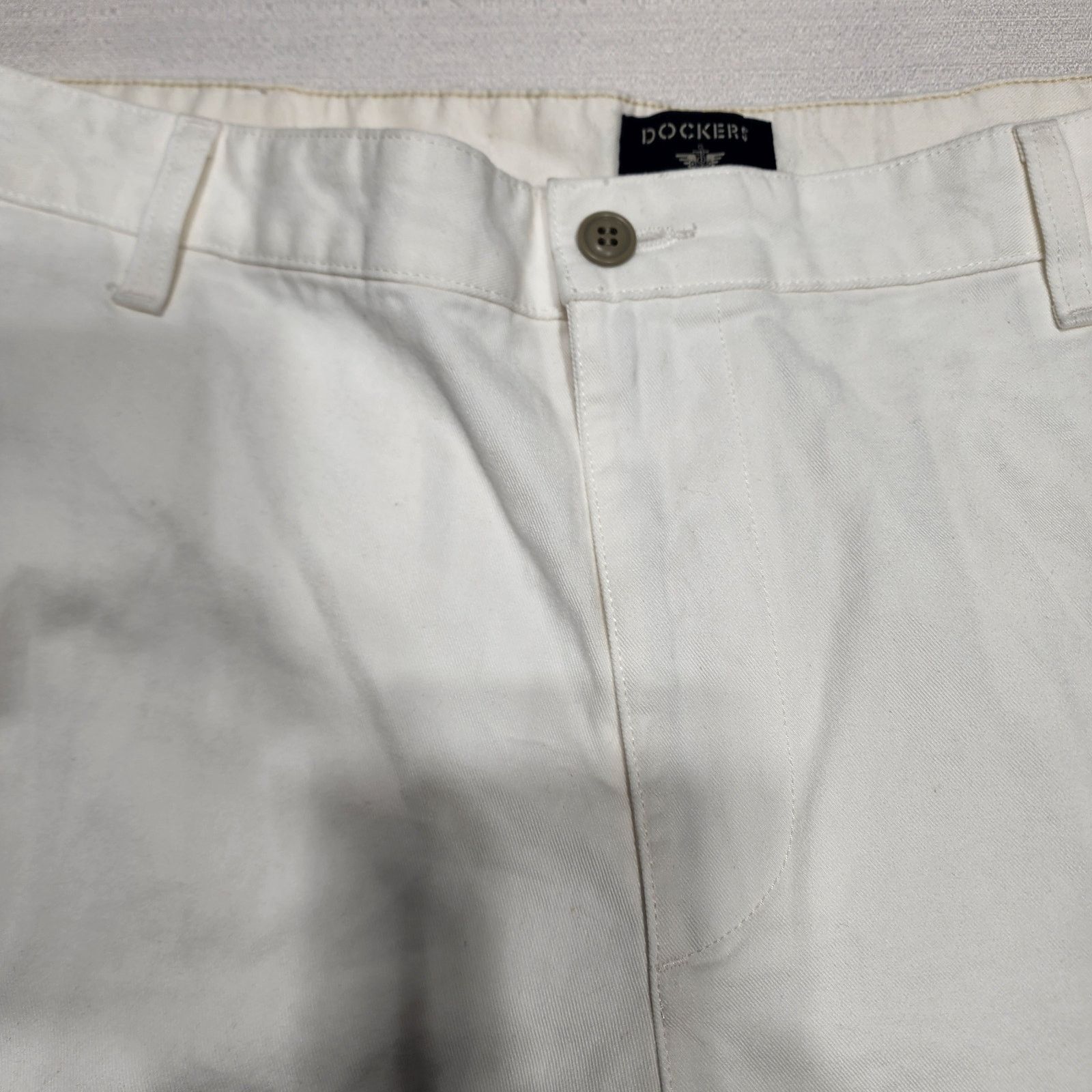 Dockers Dockers men's Ultimate supreme flex W42''x L21'' Size US 42 / EU 58 - 2 Thumbnail