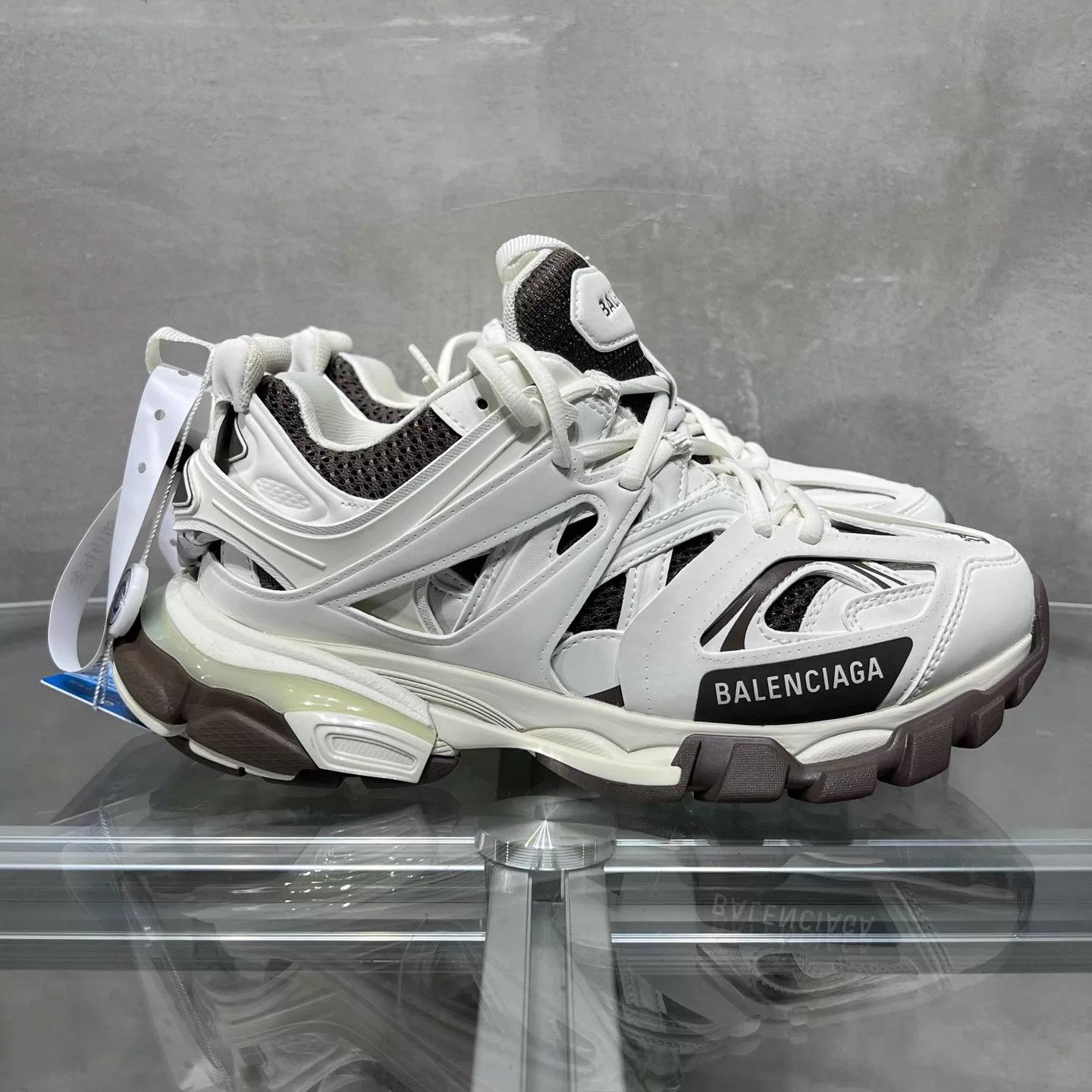 Balenciaga Balenciaga Track White & Brown 37 Size US 7 / IT 37 - 4 Thumbnail