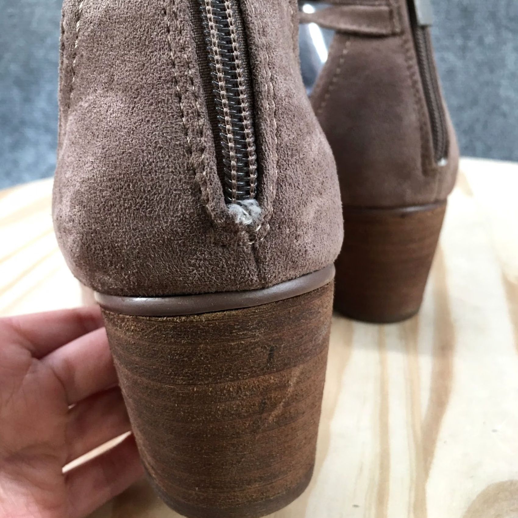 Vintage Very G Boots Womens 9 Sylvanna Casual Back Zip Block Heels Open Toe Bootie Brown Size US 9 / IT 39 - 6 Thumbnail