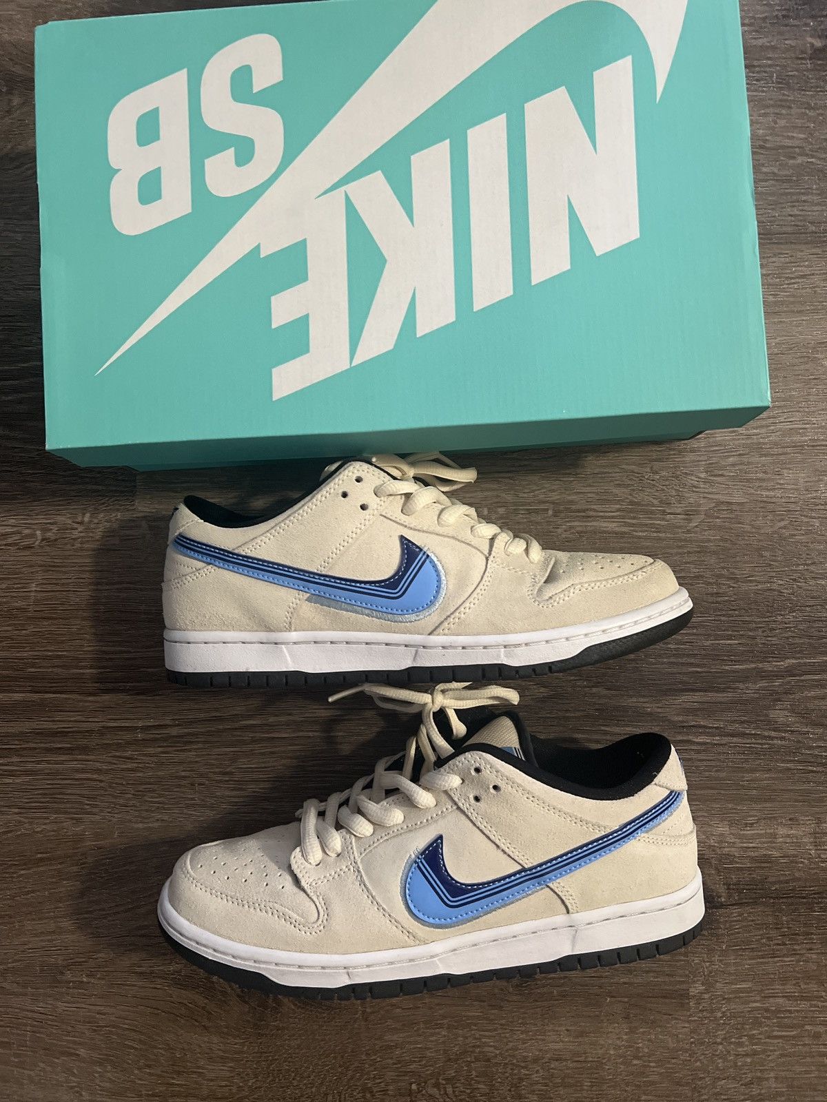 Nike Nike SB Truck It Dunk Low Size US 8 / EU 41 - 1 Thumbnail