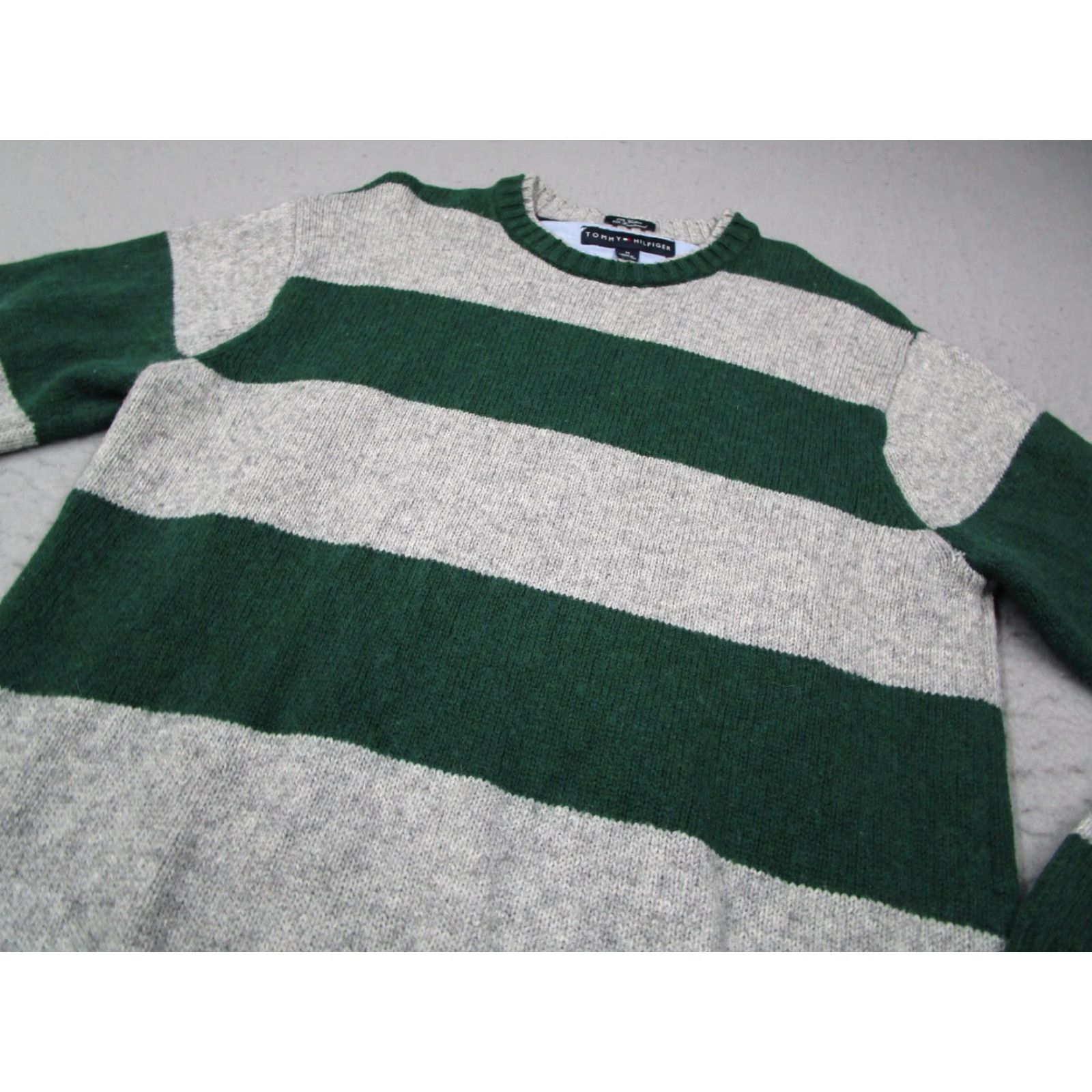 Tommy Hilfiger VINTAGE Tommy Hilfiger Sweater Mens Medium Green Striped Lambswool Pullover Crew Neck 90s Mens Size US M / EU 48-50 / 2 - 2 Thumbnail