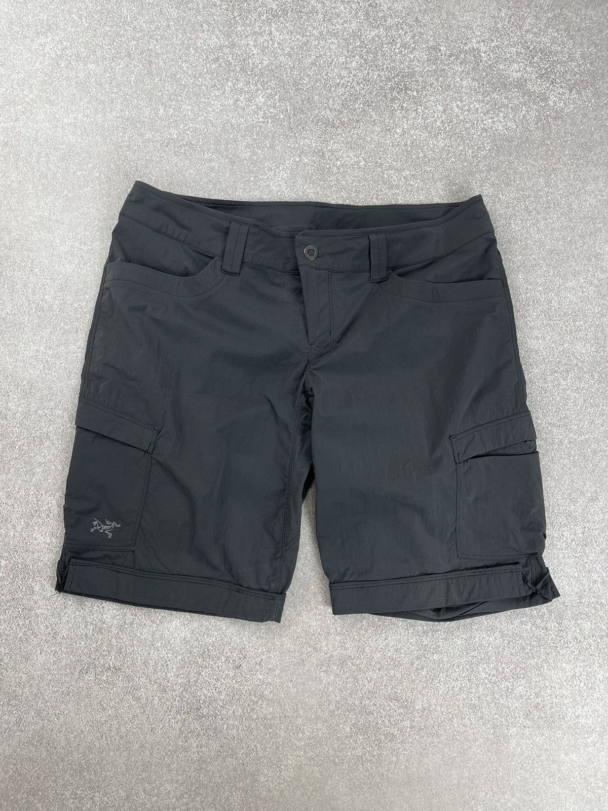 Arc'teryx Women’s Arc’teryx Nylon Shorts Size 10 Size 32" / US 10 / IT 46 - 1 Thumbnail