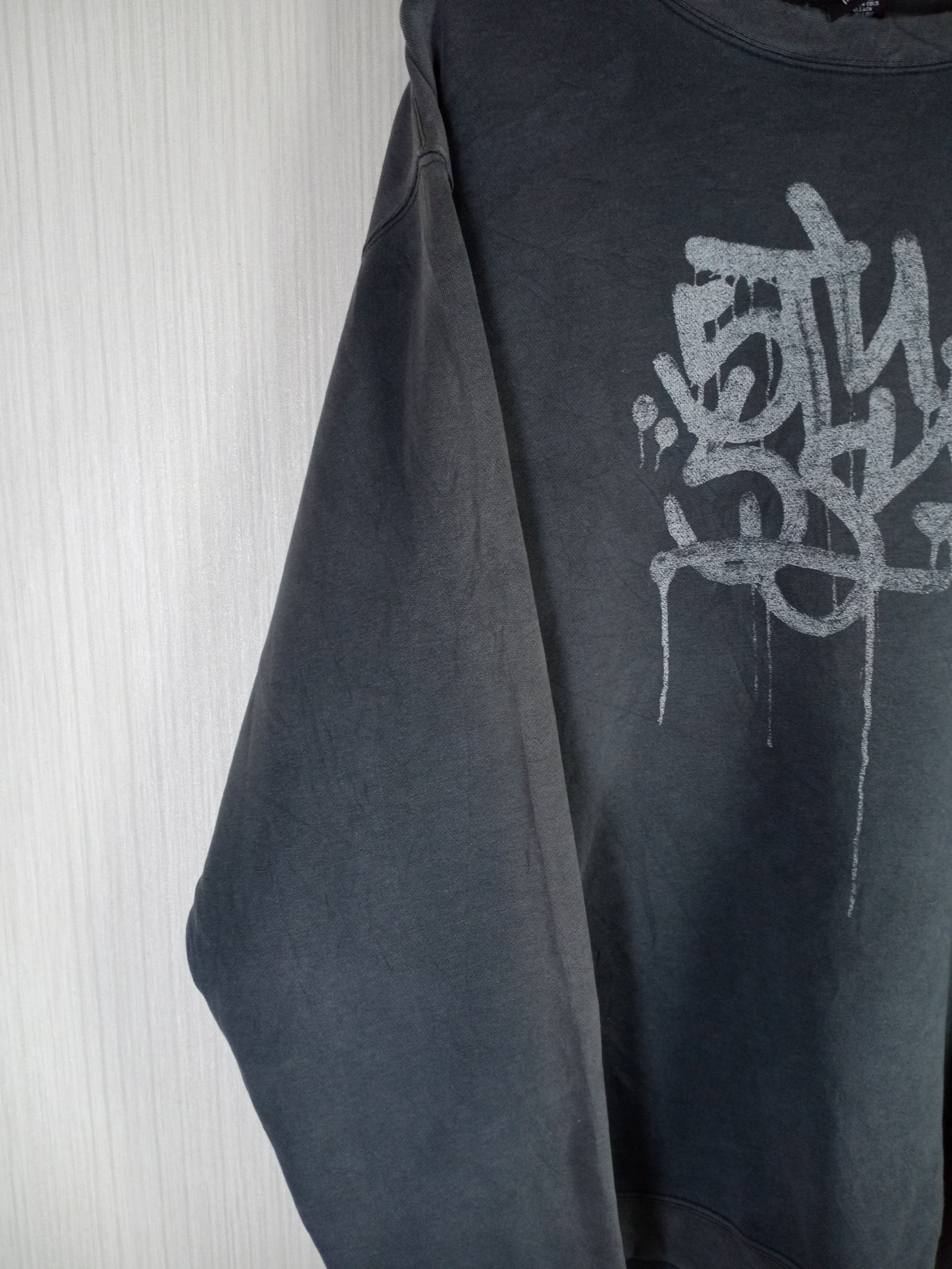 Stussy Very Rare Vintage Distressed Stussy Graffiti Sweatshirt Size US XL / EU 56 / 4 - 6 Thumbnail