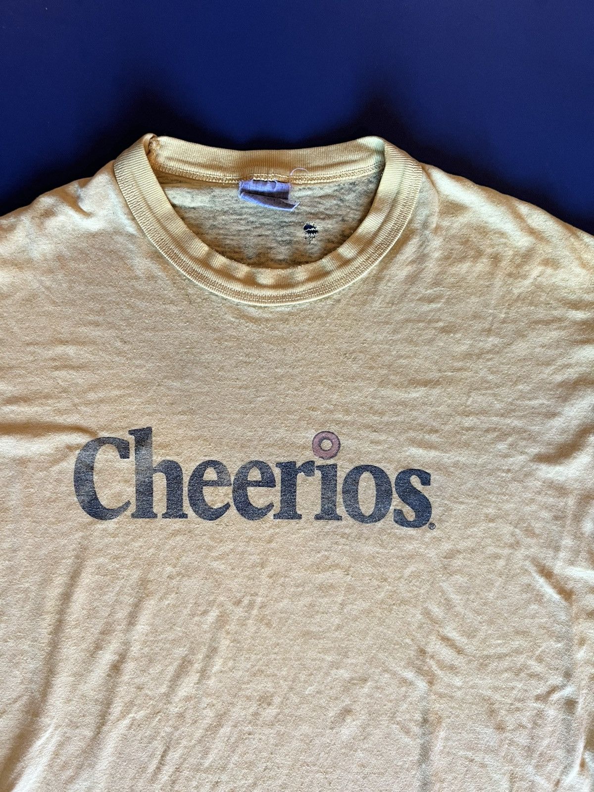 Vintage Vintage cheerios yellow shirt Size US M / EU 48-50 / 2 - 5 Thumbnail