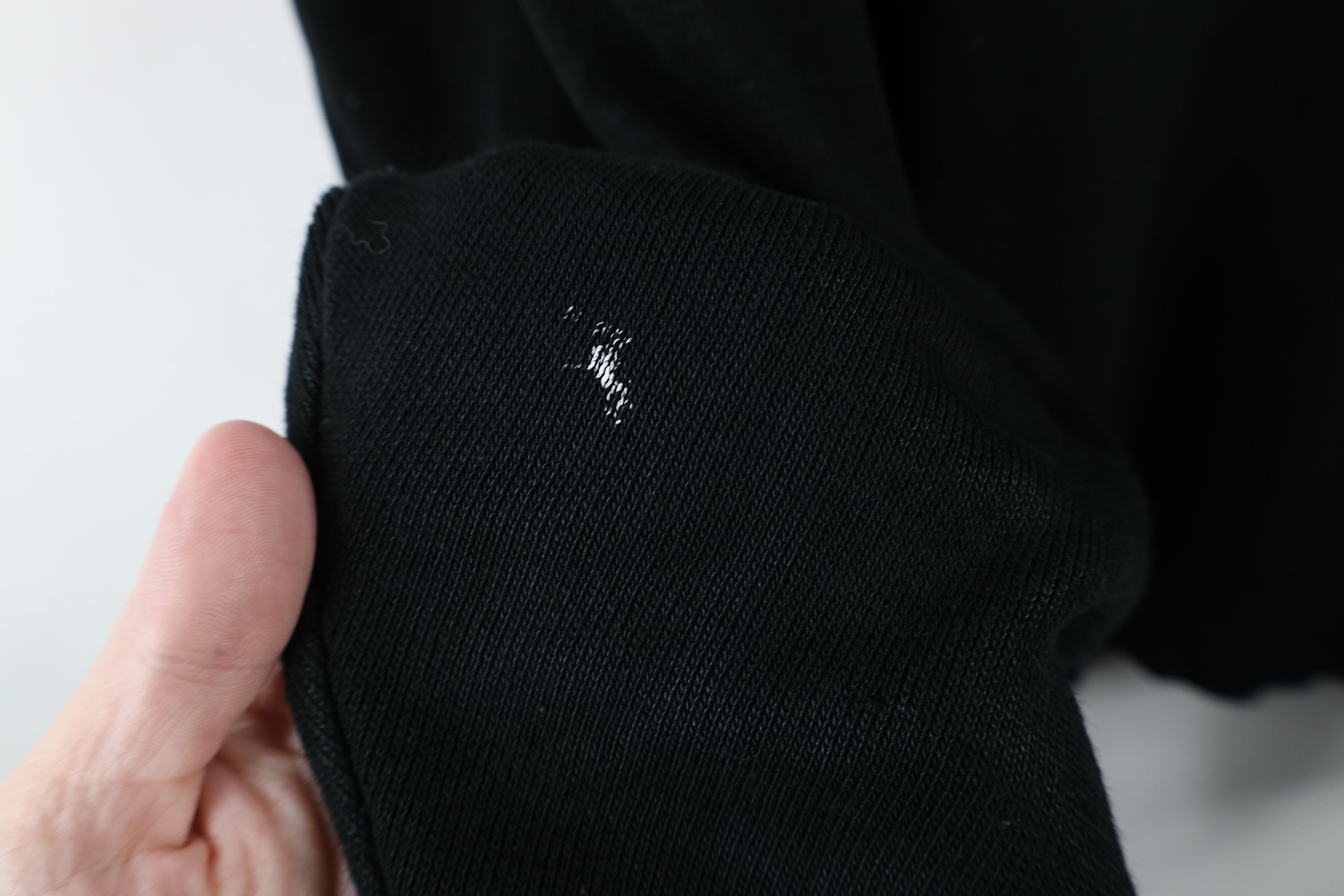 Vintage Vintage 70s Streetwear Blank Knit V-Neck Sweater USA Black Size US L / EU 52-54 / 3 - 4 Thumbnail