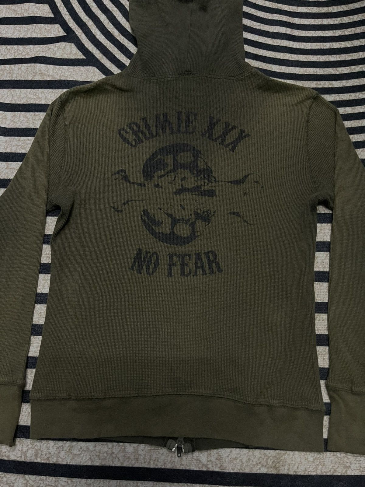 If Six Was Nine 2000s IFSIXWASNINE STYLE SKULL BONES BRAND CRIMIE SUN FADED Size US S / EU 44-46 / 1 - 15 Thumbnail