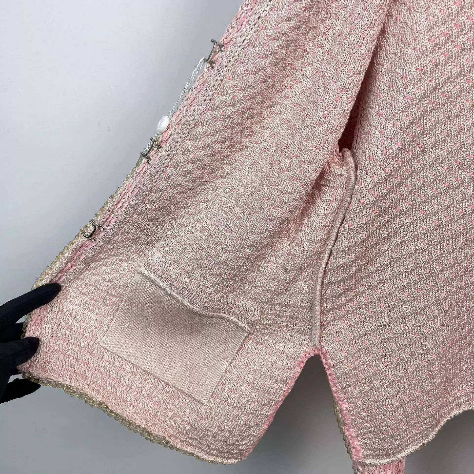 Chanel Women's Chanel pink knit cardigan 38 95 new Size S / US 4 / IT 40 - 9 Thumbnail