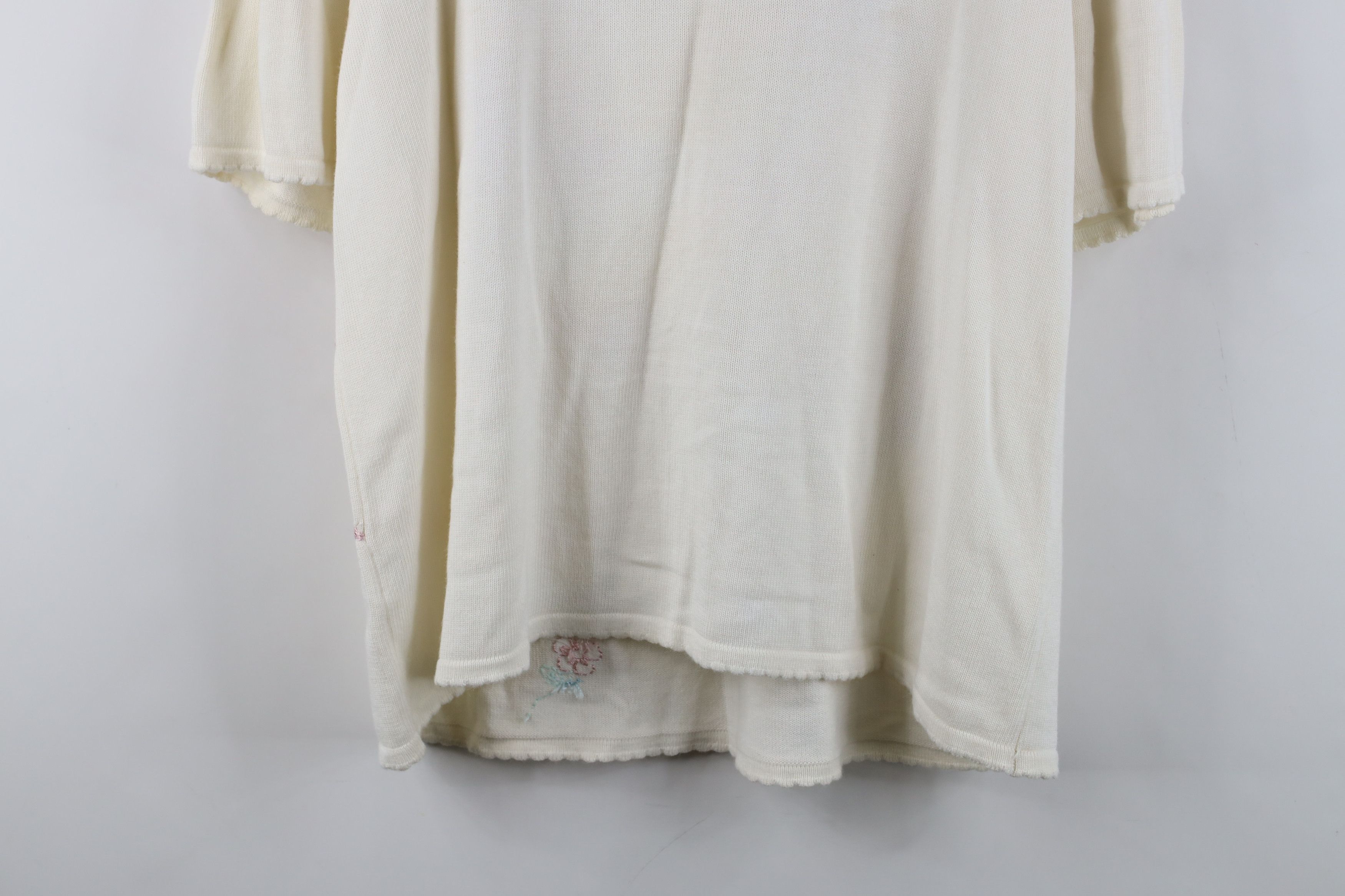 Vintage Vintage 90s Streetwear Flower Bowtie Knit Sweater White Size XL / US 12-14 / IT 48-50 - 13 Thumbnail