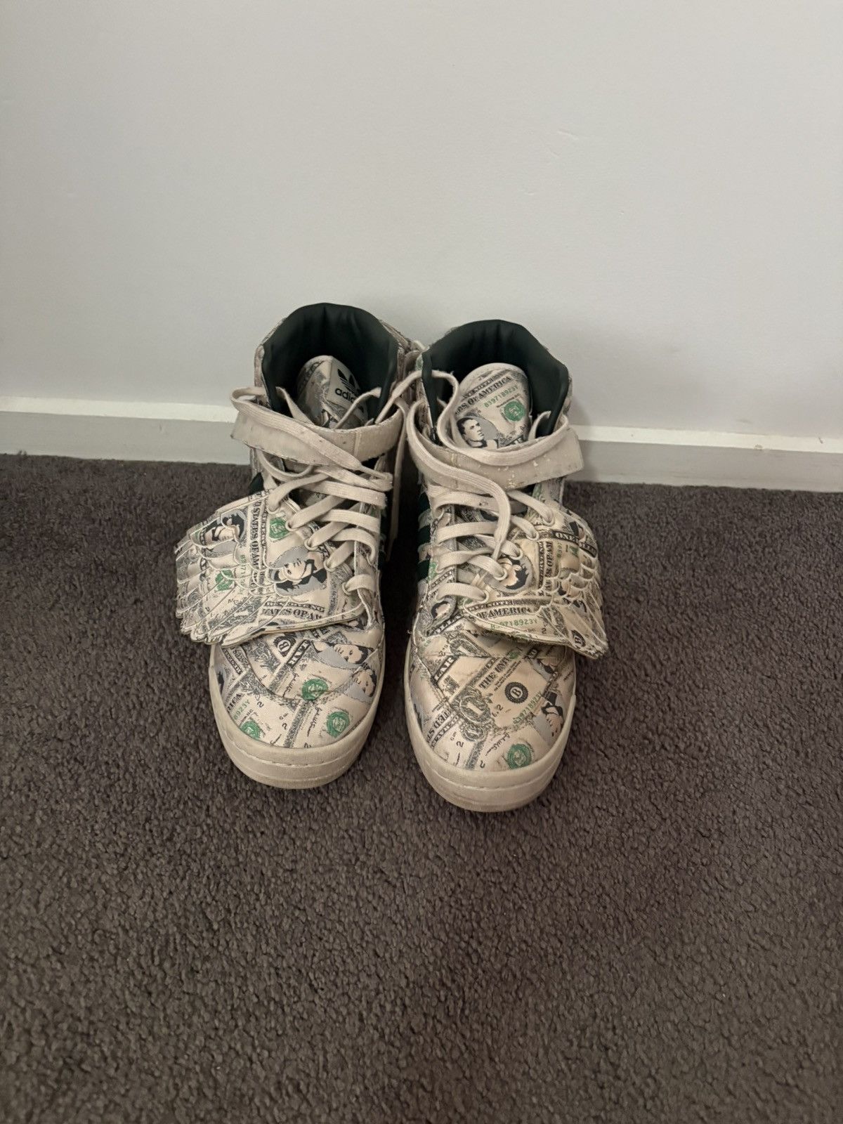 Adidas × Jeremy Scott Rare Adidas x Jeremy Scott Shark Fin Blue