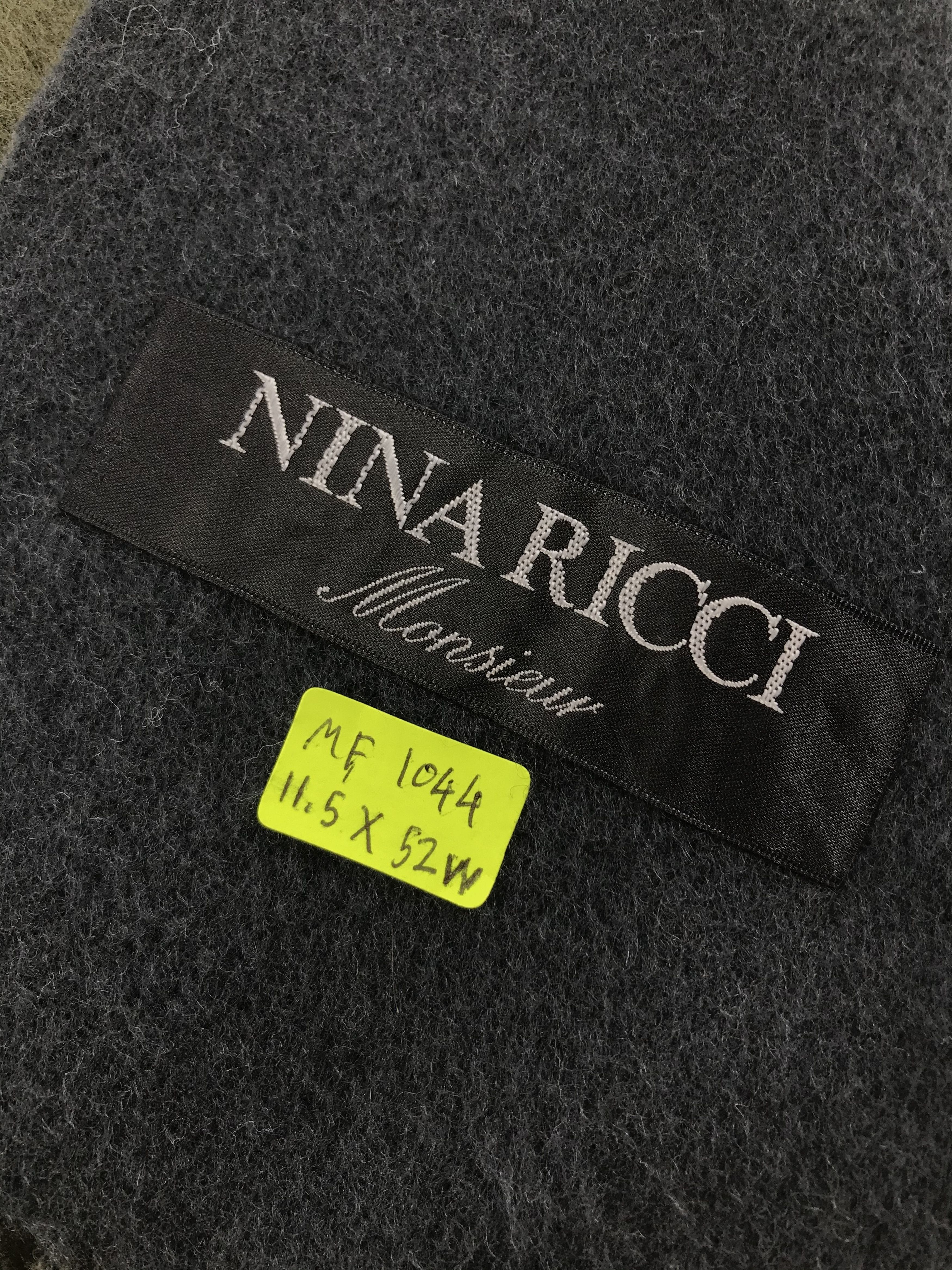 Vintage Vintage Nina Ricci Scarf/Muffler/Neckwear MF1044 Size ONE SIZE - 5 Thumbnail