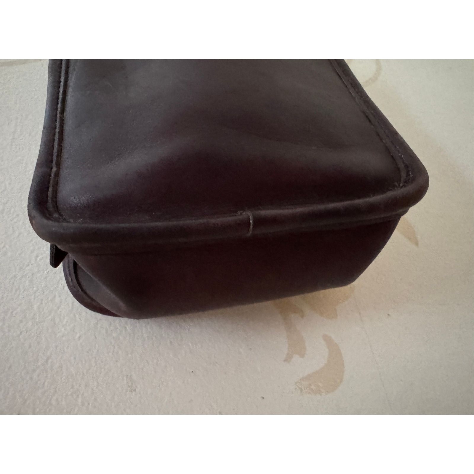 Coach Vintage Coach Crossbody Brown Camera Leather Handbag 9973 Size ONE SIZE - 4 Thumbnail