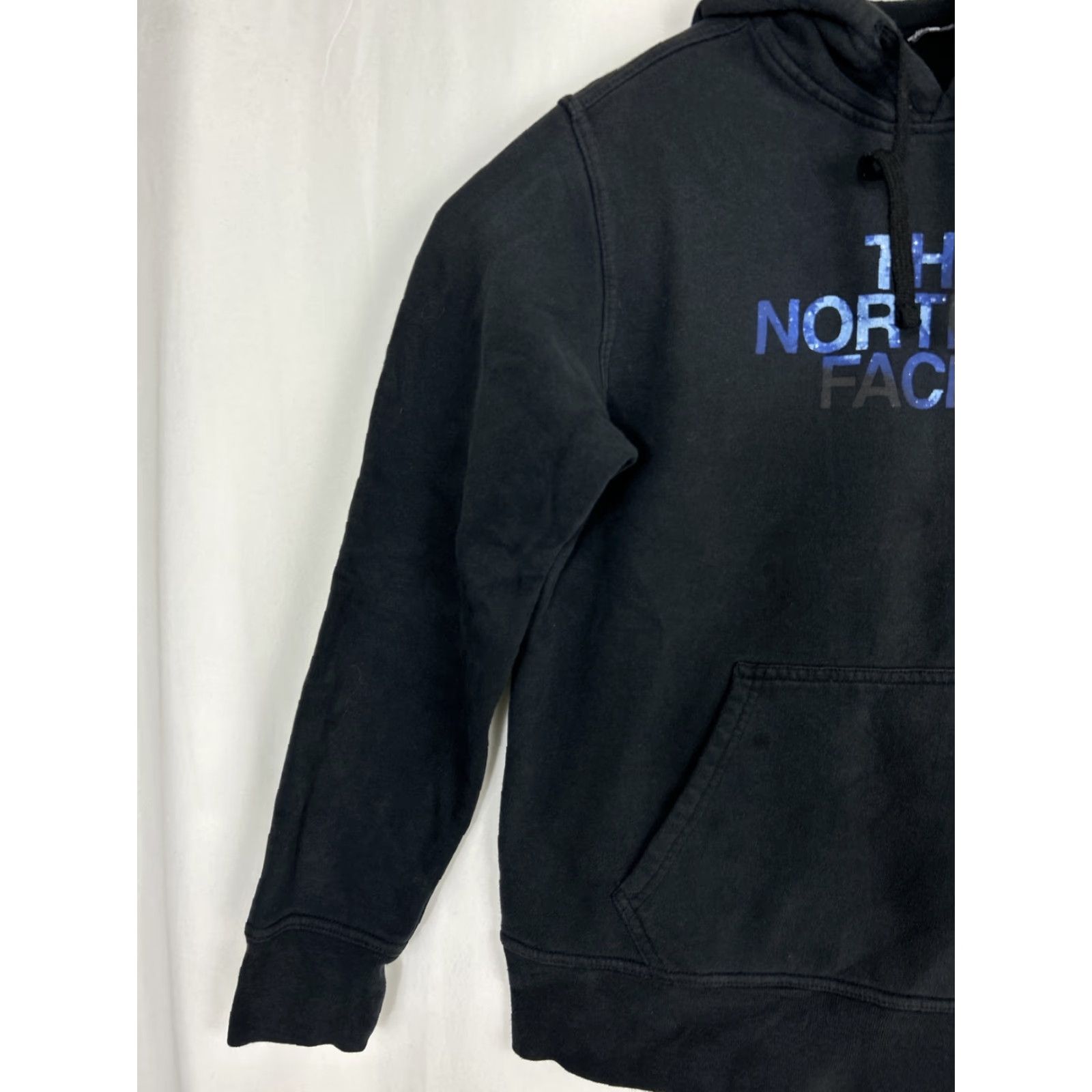 The North Face The North Face Mens Medium Pullover Hoodie Black Blue Starry Night Size US L / EU 52-54 / 3 - 2 Thumbnail