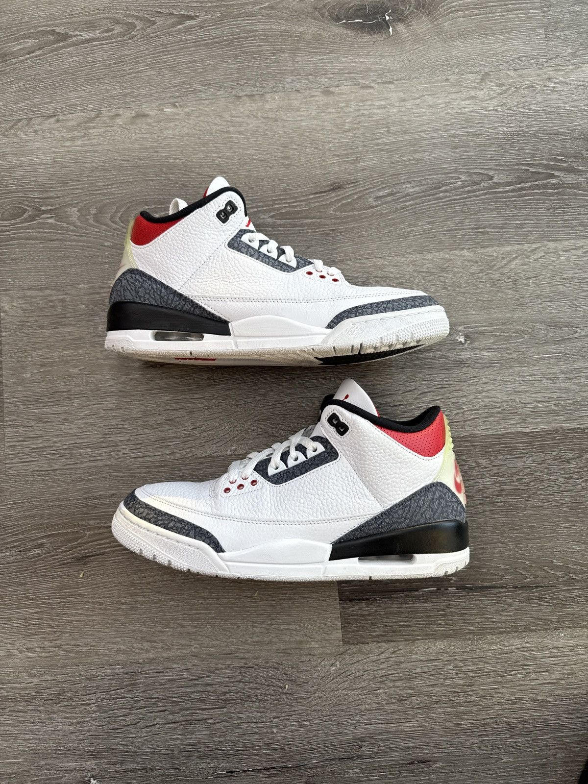 Jordan Brand Air Jordan 3 Retro SE “Fire Red Denim” (2020) **PRE-OWNED** Size US 10.5 / EU 43-44 - 1 Thumbnail