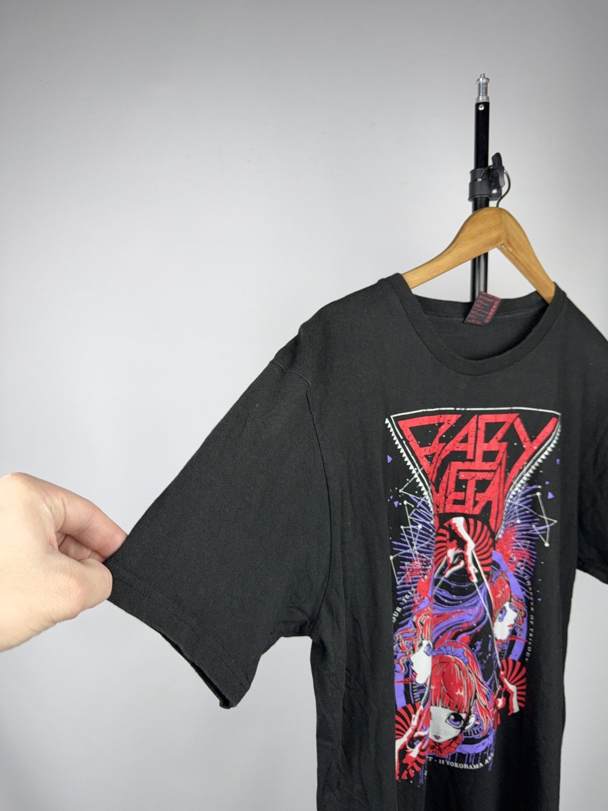 Band Tees Babymetal World Tour 2015 Japan Yokohama T Shirt Size US XL / EU 56 / 4 - 8 Thumbnail