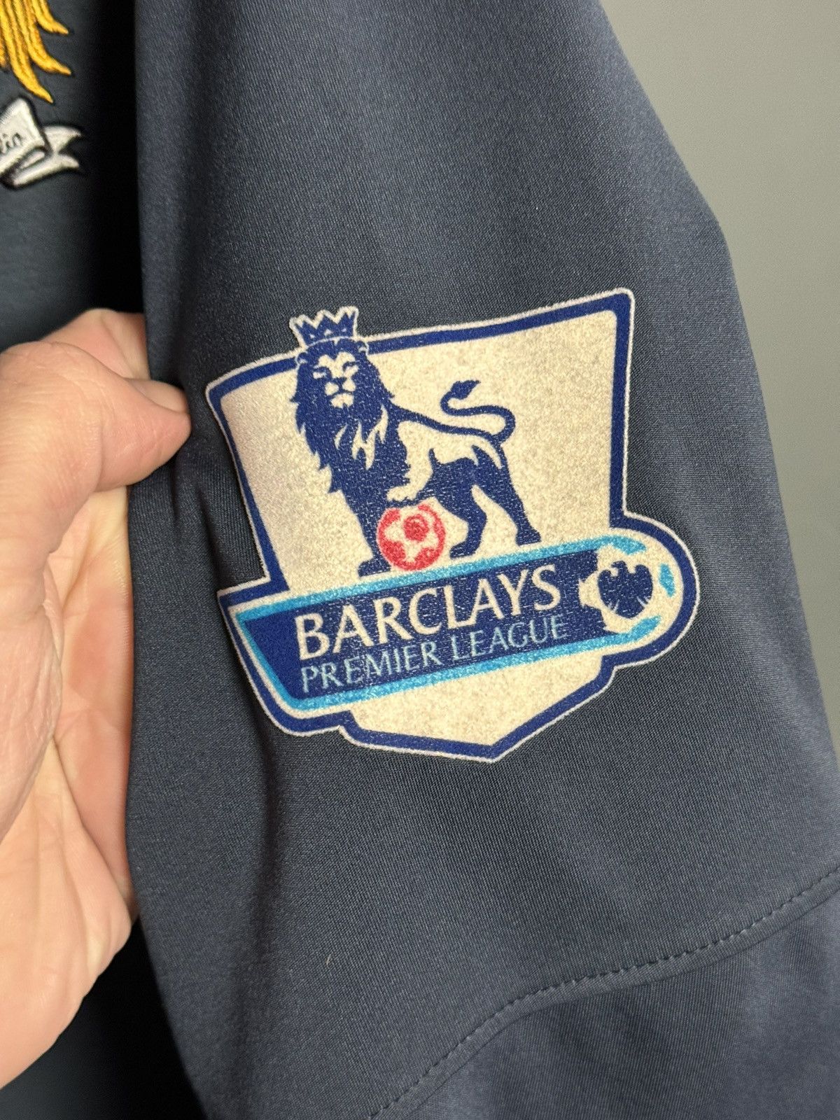 Umbro Manchester City 10/11 Away Silva Football Long Jersey Size US M / EU 48-50 / 2 - 6 Thumbnail