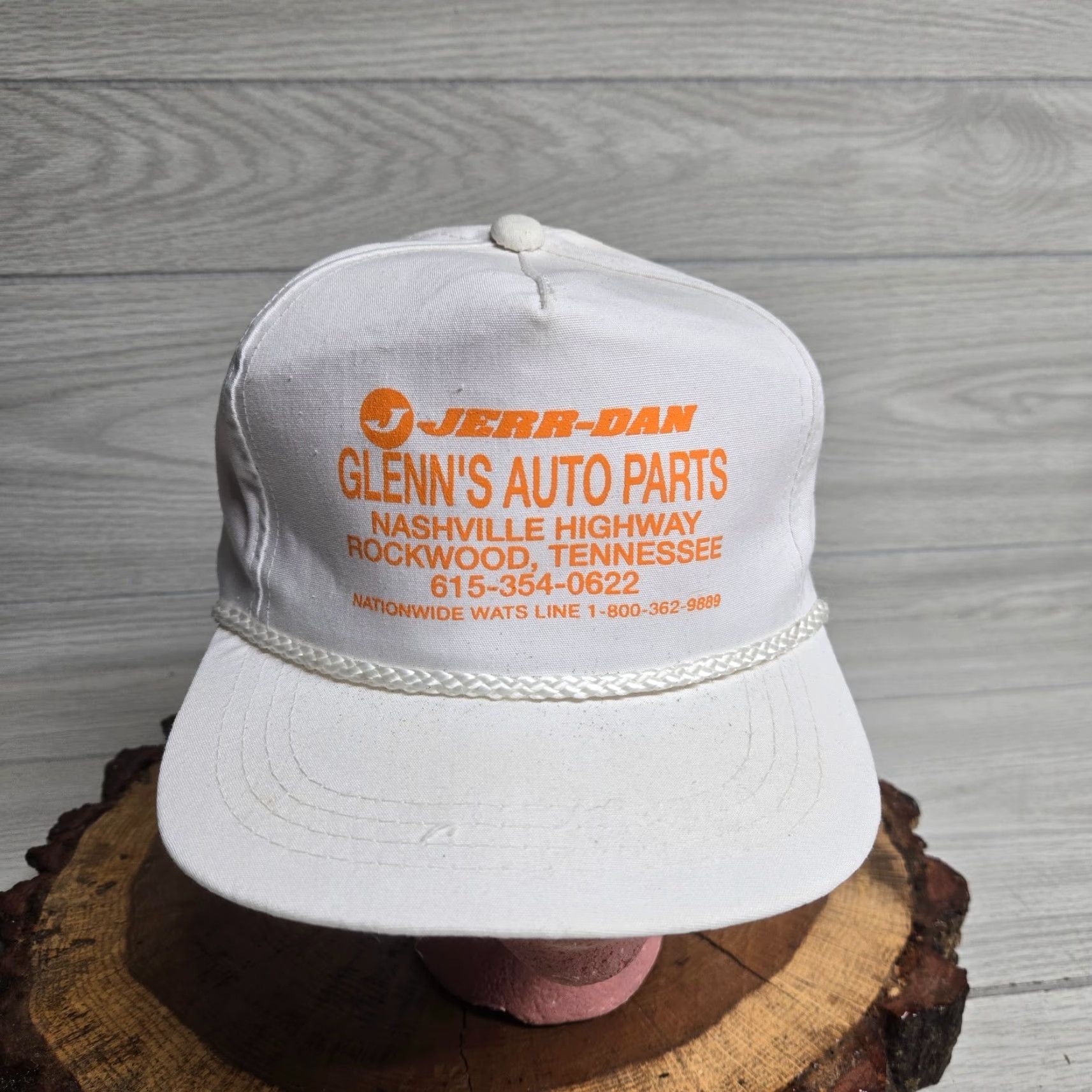 Vintage VINTAGE Snap-Back Trucker Hat Men One Size White 90s Jerr-Dan Glenn's Auto Nashville TN Tennessee Size ONE SIZE - 2 Thumbnail
