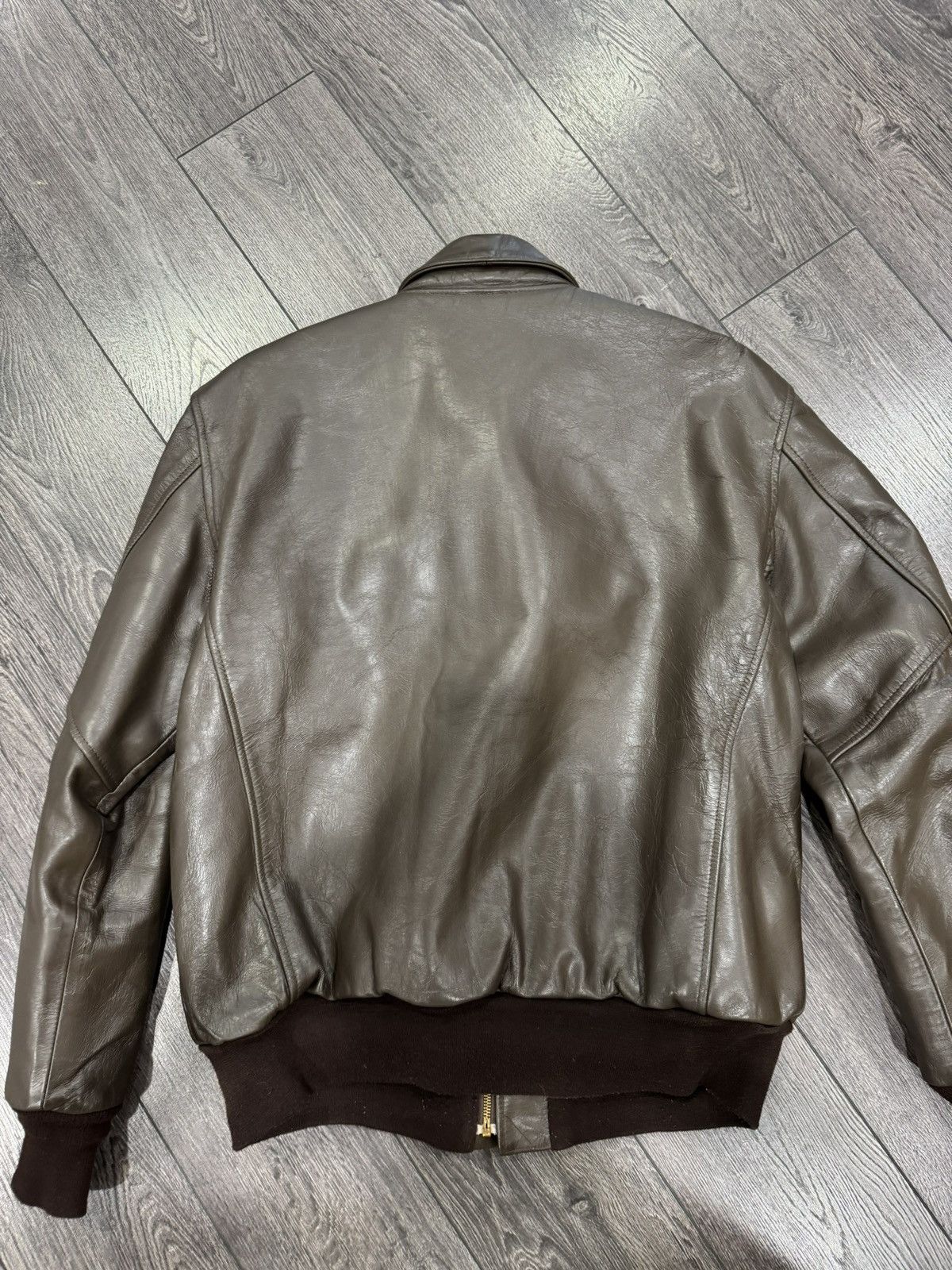 Cockpit USA Horsehide leather jacket Cockpit USA A-2 Flight Jacket 2007 Size US XL / EU 56 / 4 - 13 Thumbnail