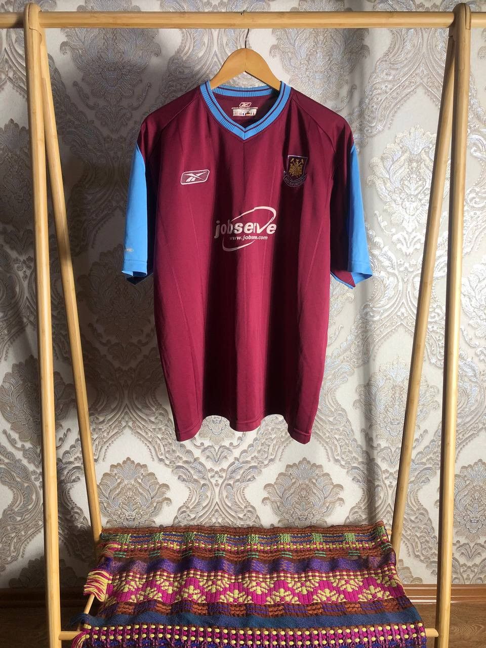 Reebok VINTAGE REEBOK WEST HAM UNITED ENGLAND SOCCER JERSEY RETRO Size US XL / EU 56 / 4 - 1 Thumbnail