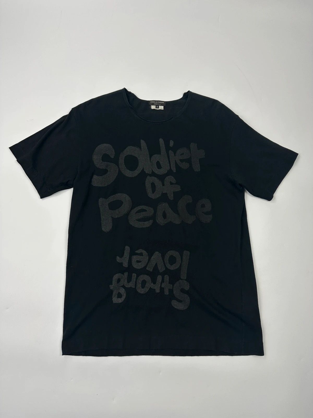 Comme des Garcons Homme Plus Comme Des Garçons AD2014 Black « Soldier Of Peace » Tee Size US M / EU 48-50 / 2 - 1 Thumbnail