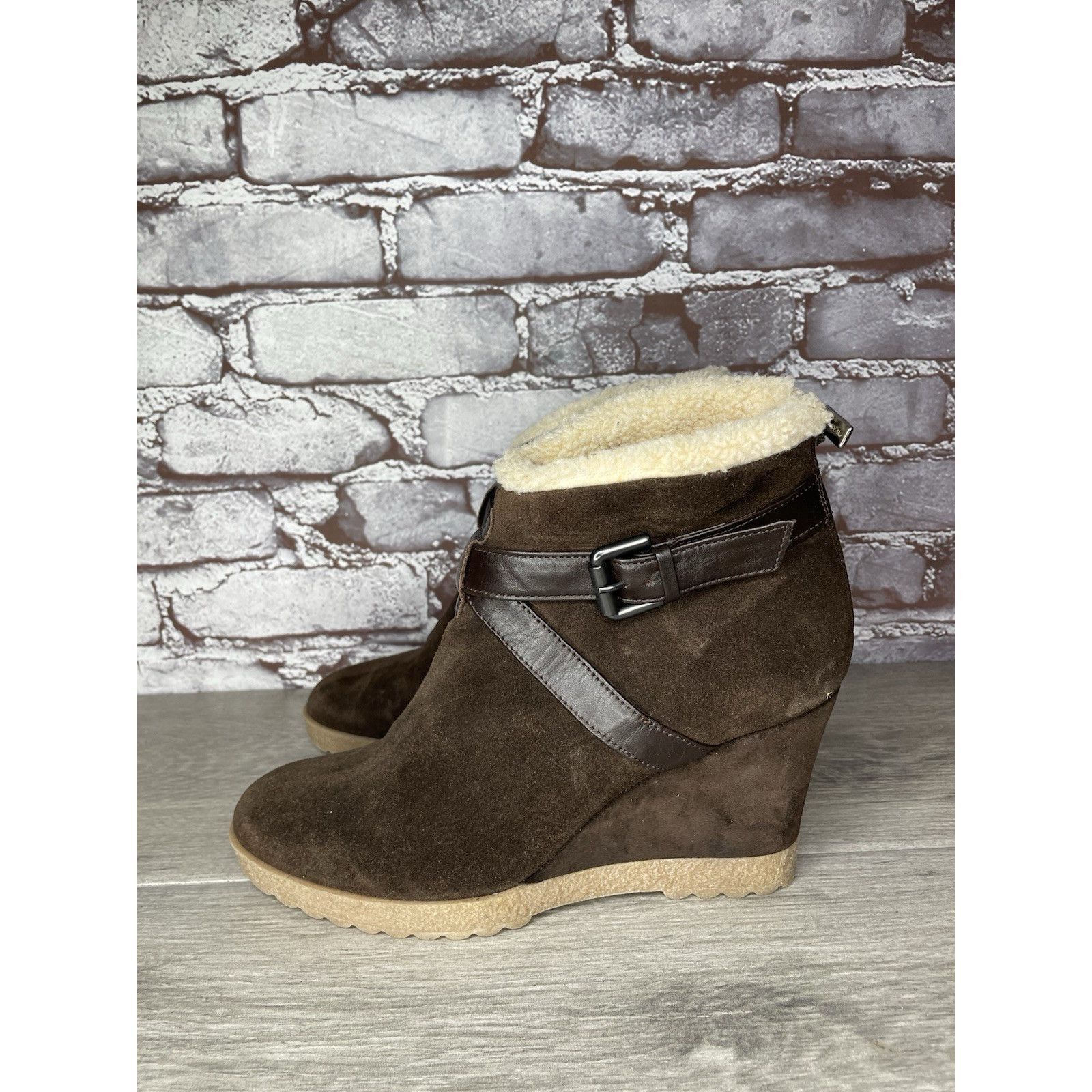 Aquatalia Aquatalia Brown Suede Faux Fur Strap Ankle Wedge Booties Wom Size US 10 / IT 40 - 18 Thumbnail